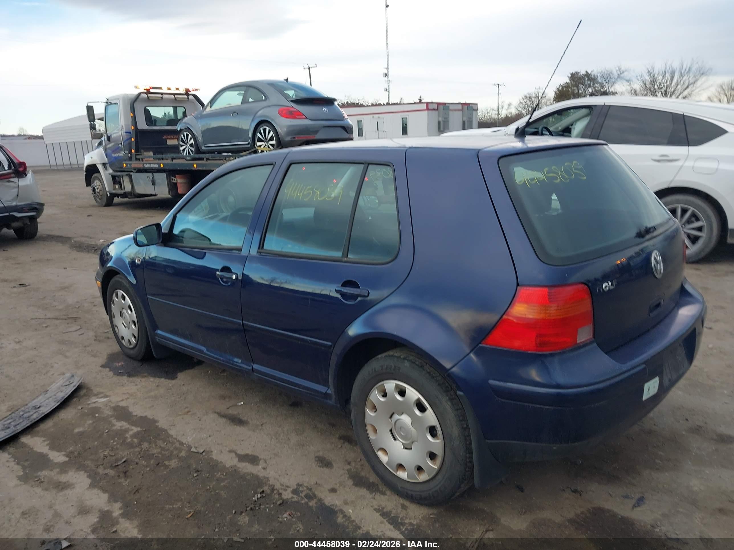 VOLKSWAGEN GOLF image 3