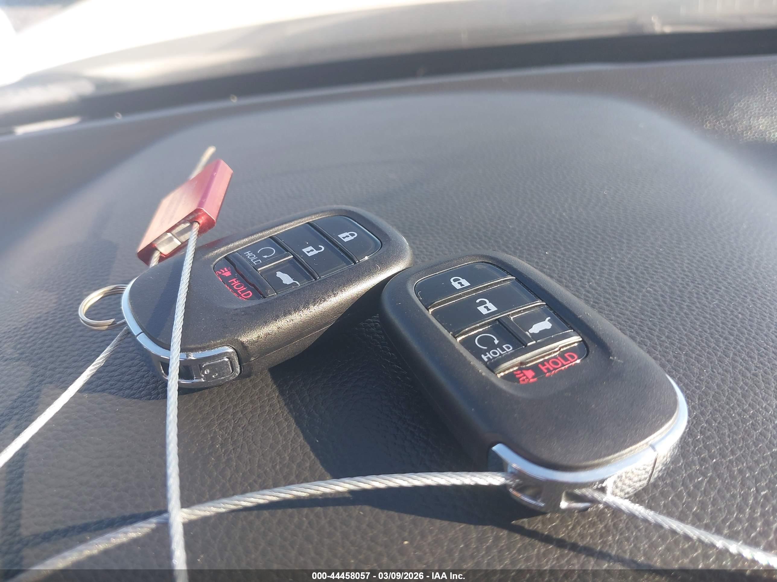 HONDA CR-V image 11