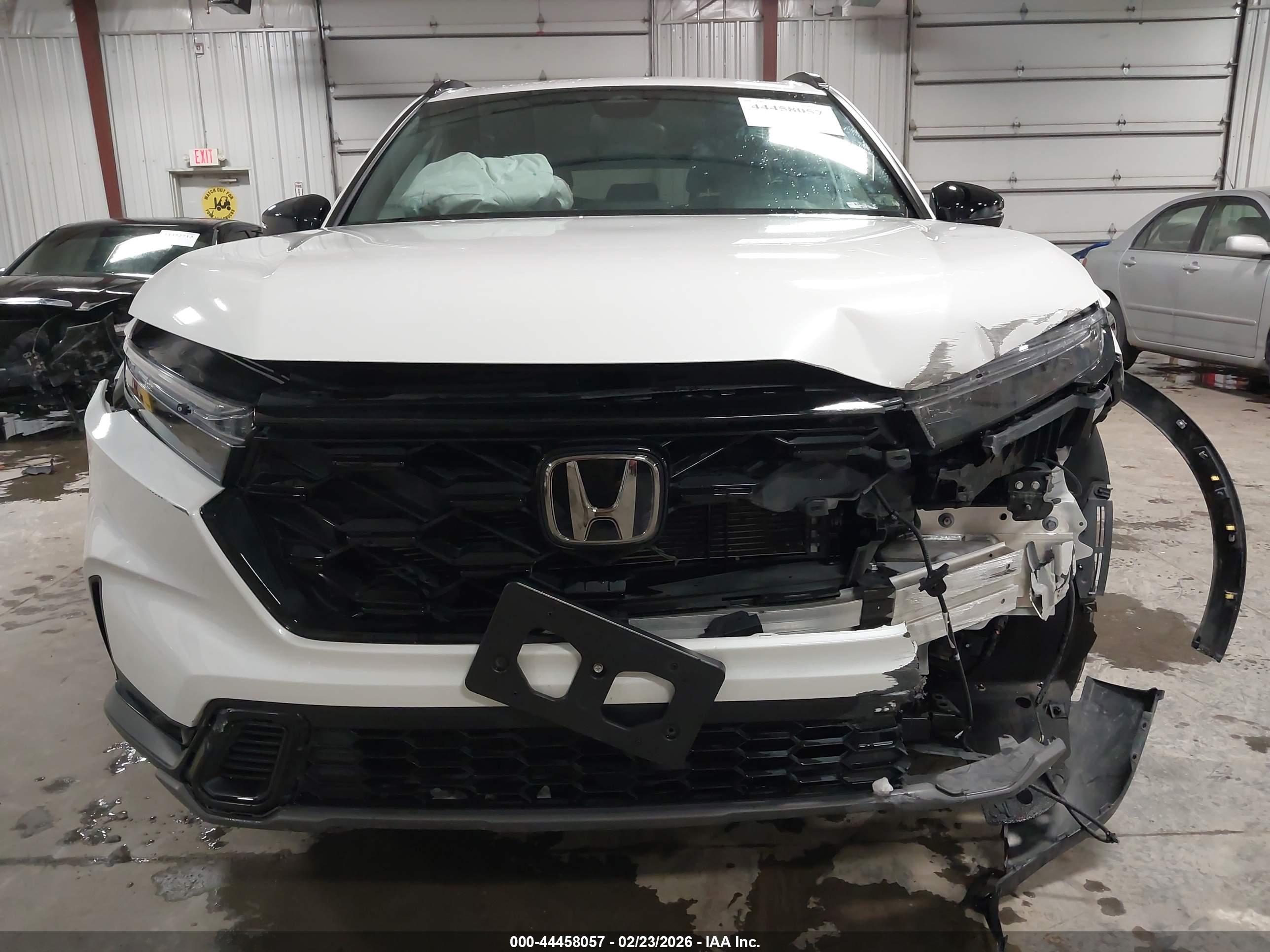 HONDA CR-V image 6