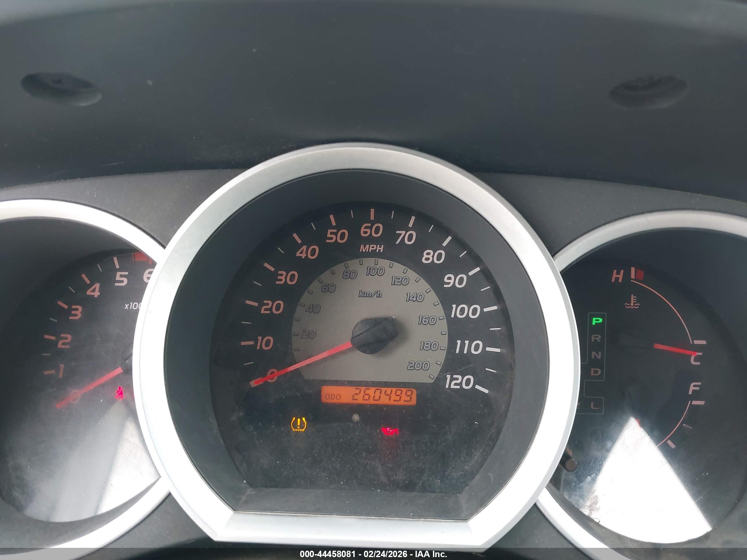 TOYOTA TACOMA image 7