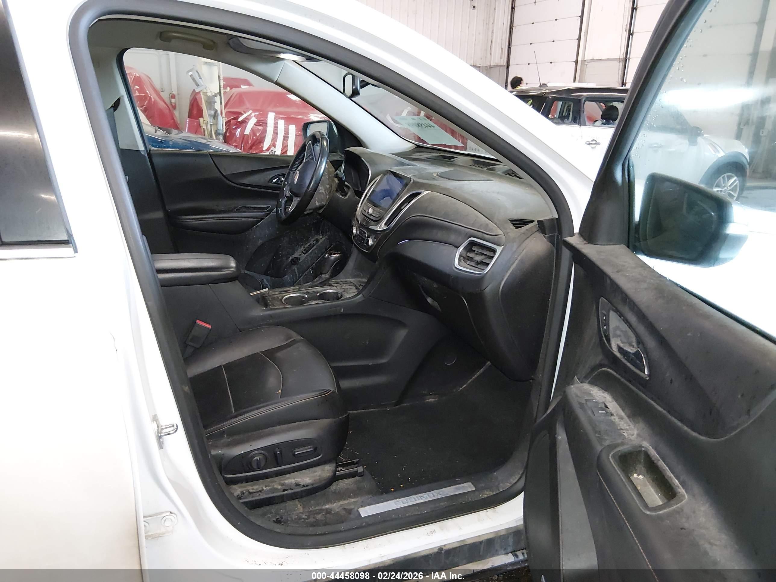 CHEVROLET EQUINOX image 5