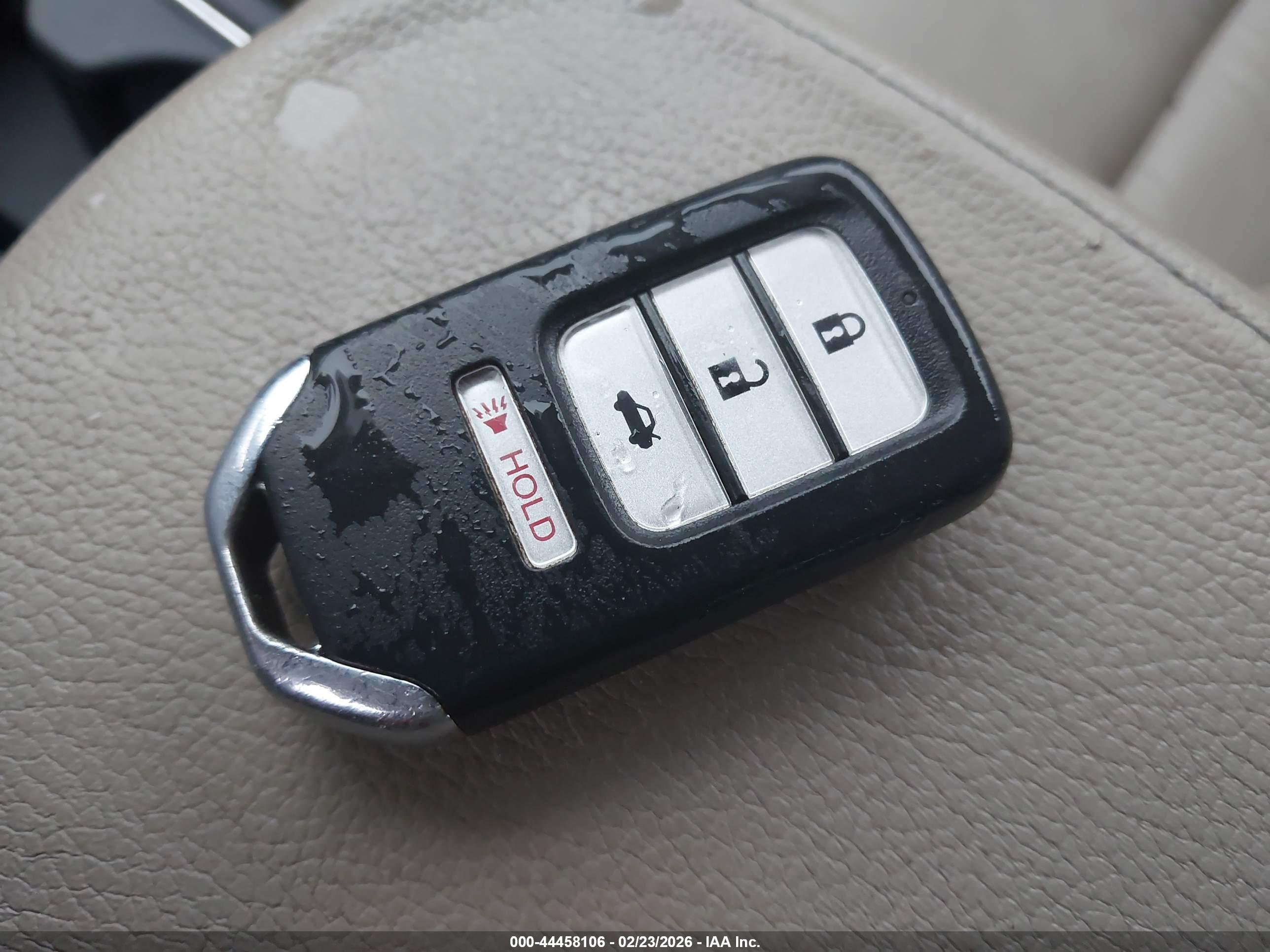 HONDA CIVIC image 11
