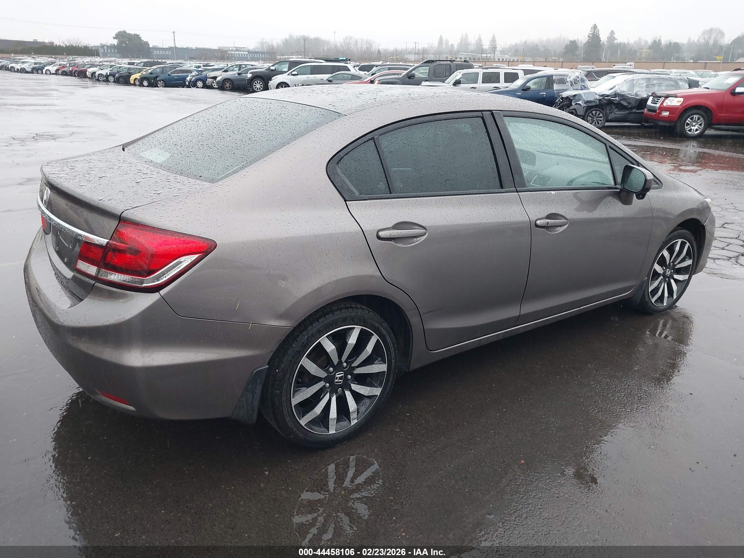 HONDA CIVIC image 4