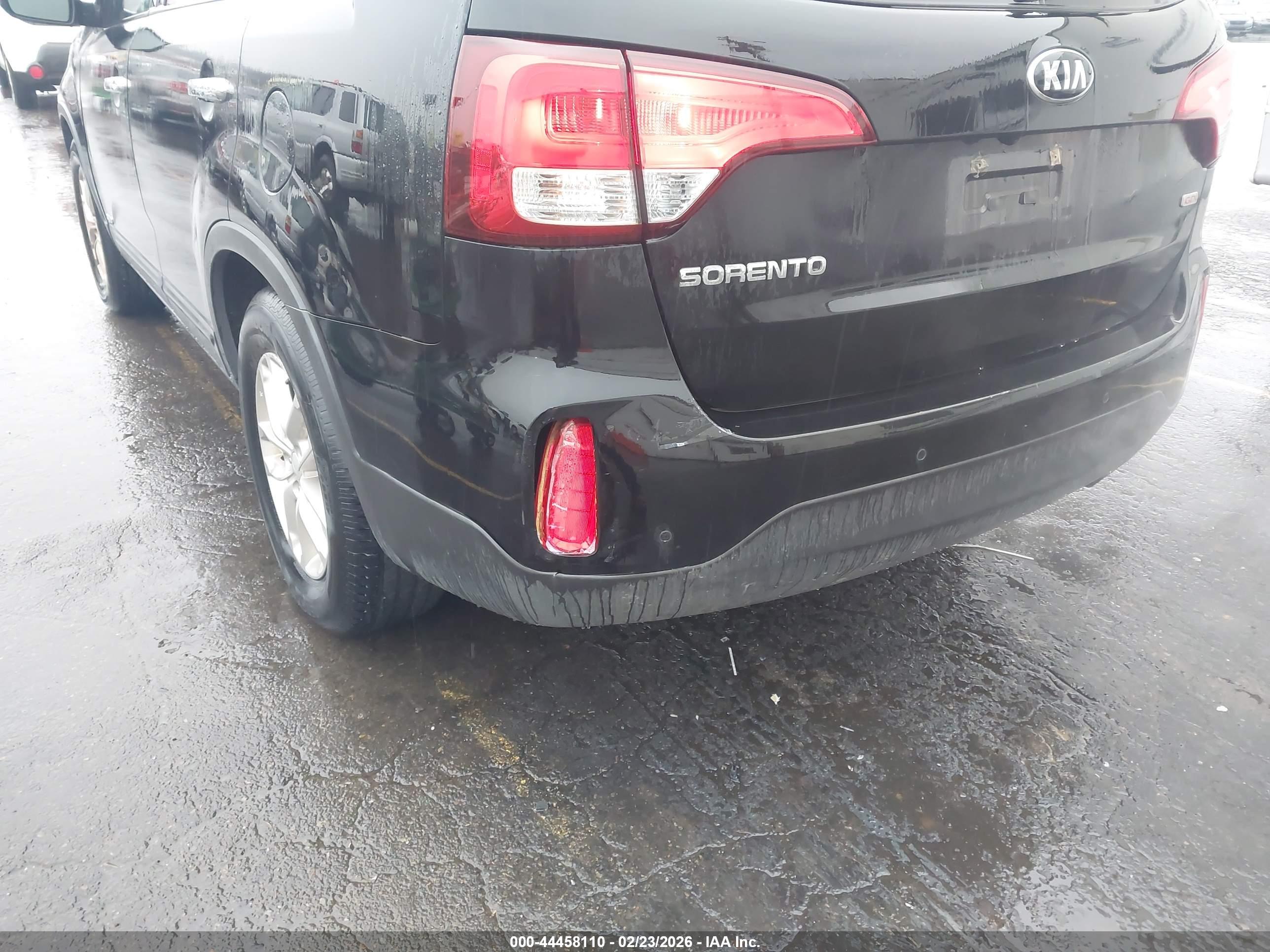 KIA SORENTO image 6