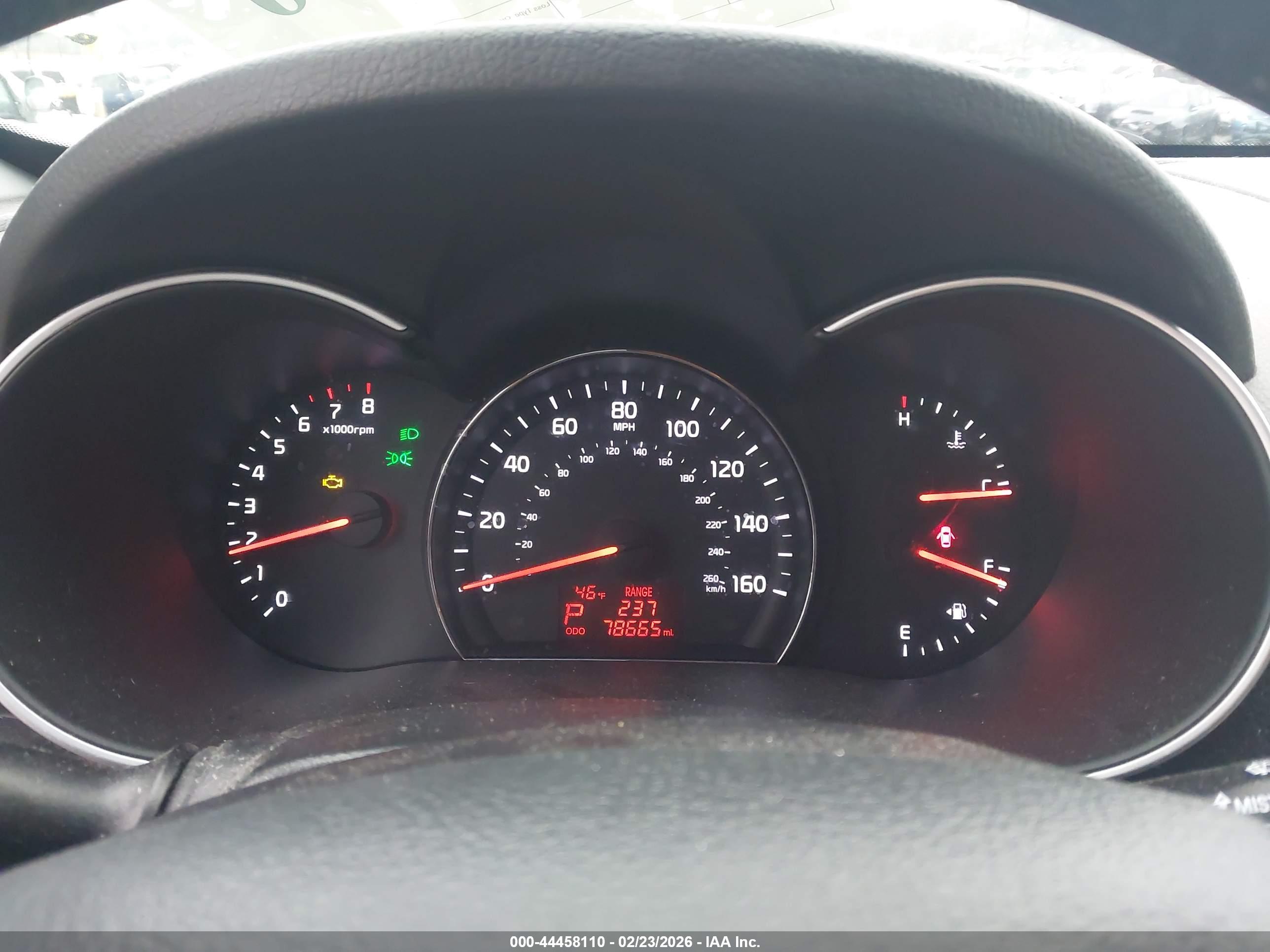 KIA SORENTO image 7