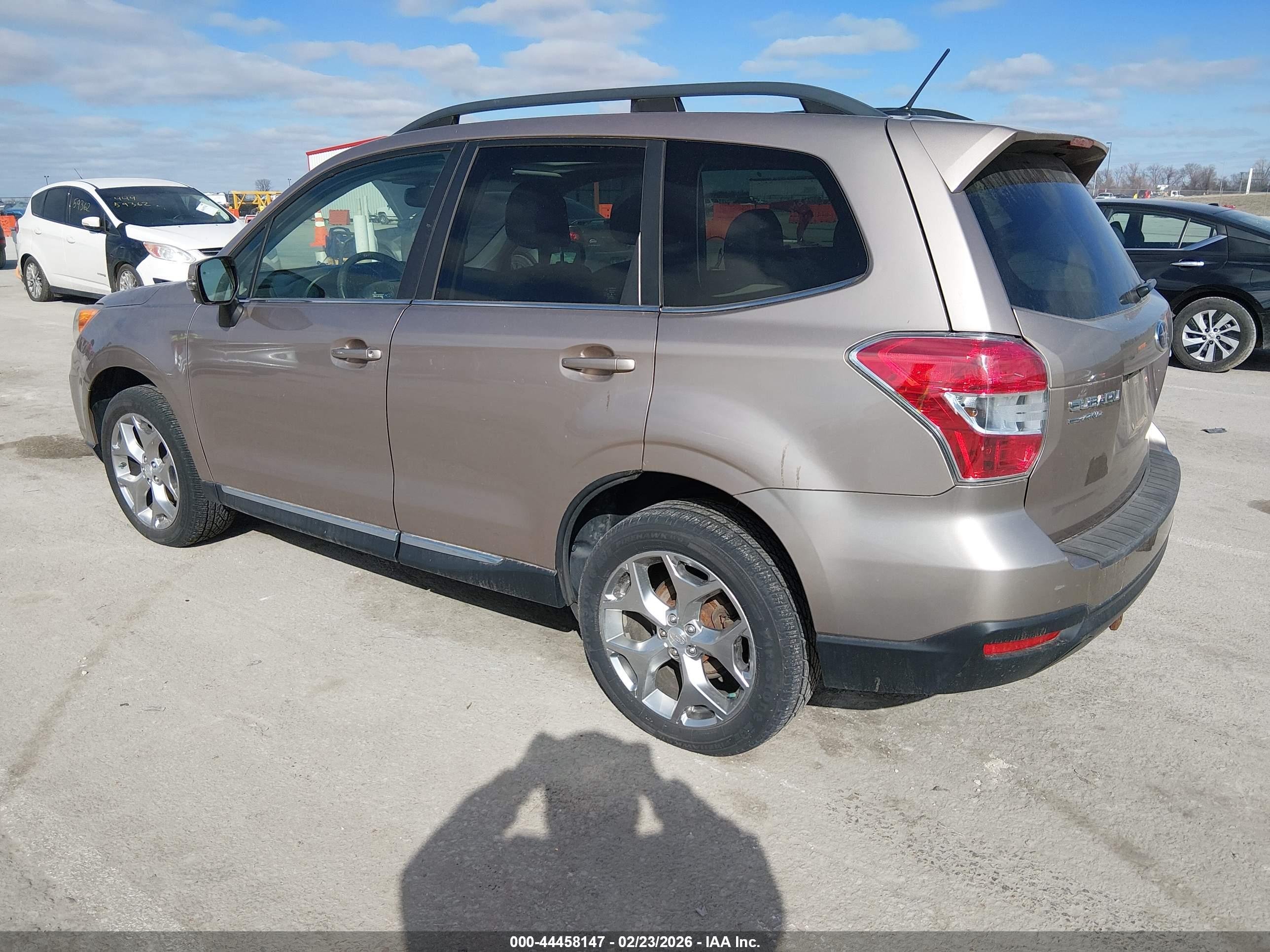 SUBARU FORESTER image 3