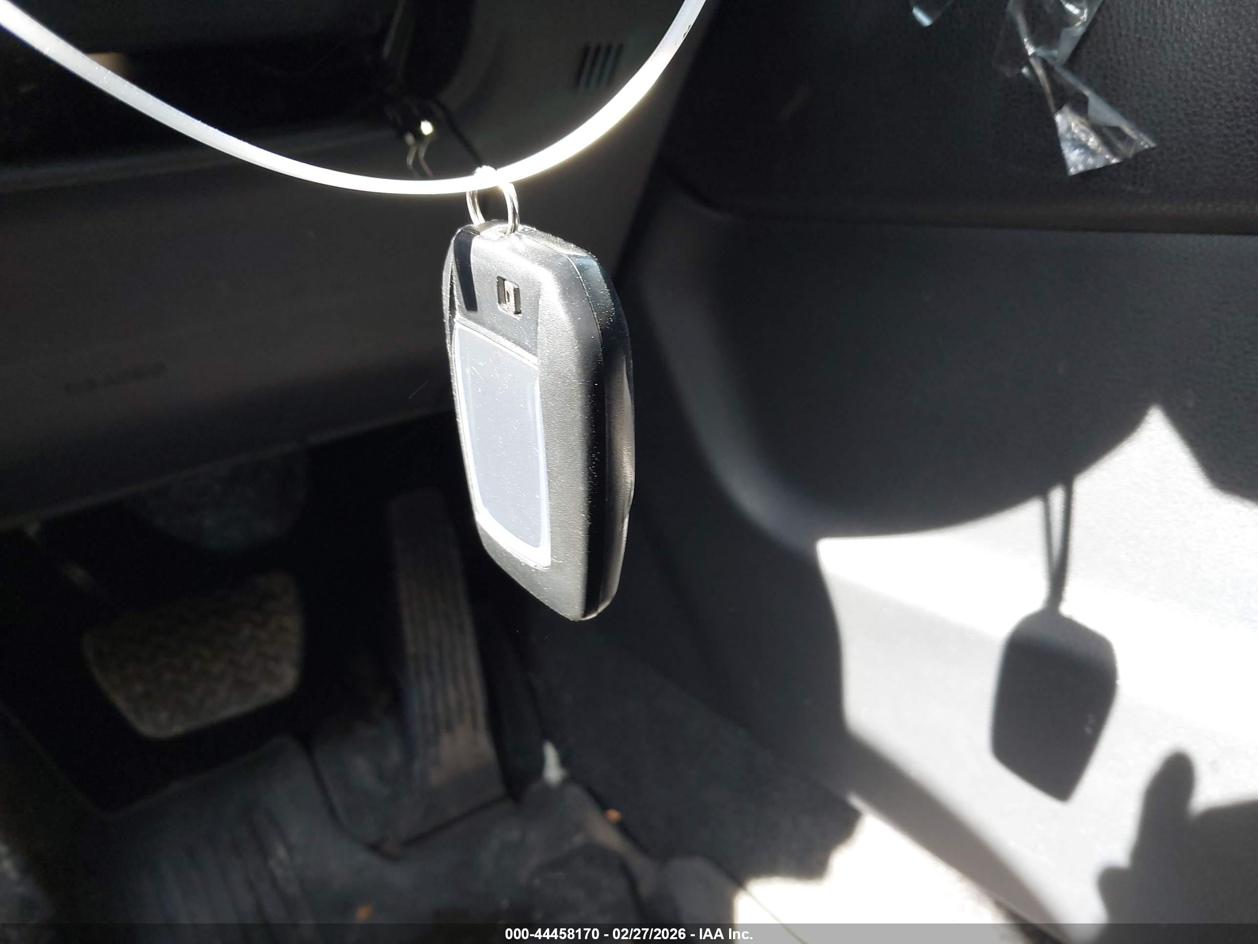TOYOTA GRAND image 11