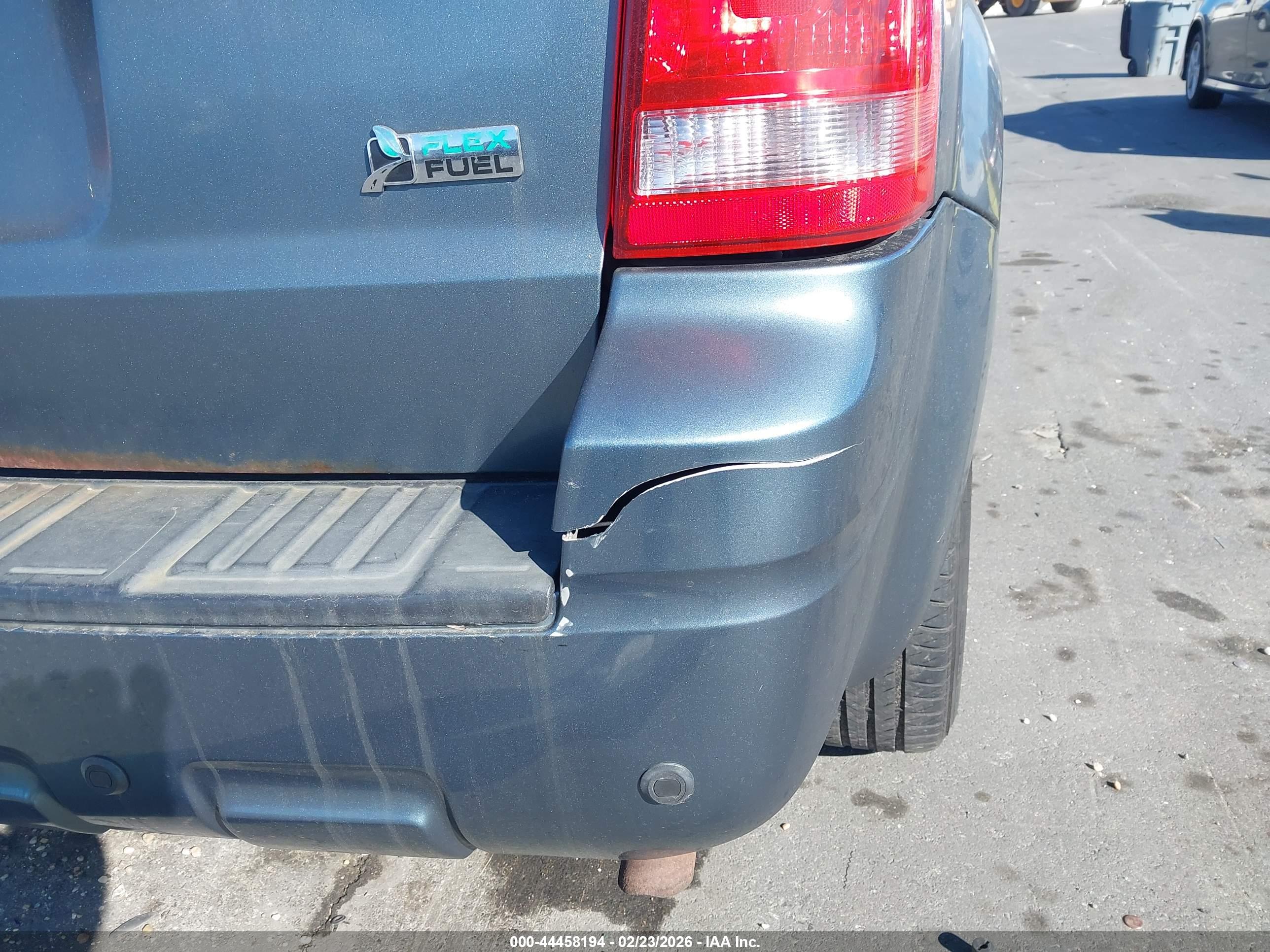 FORD ESCAPE image 6
