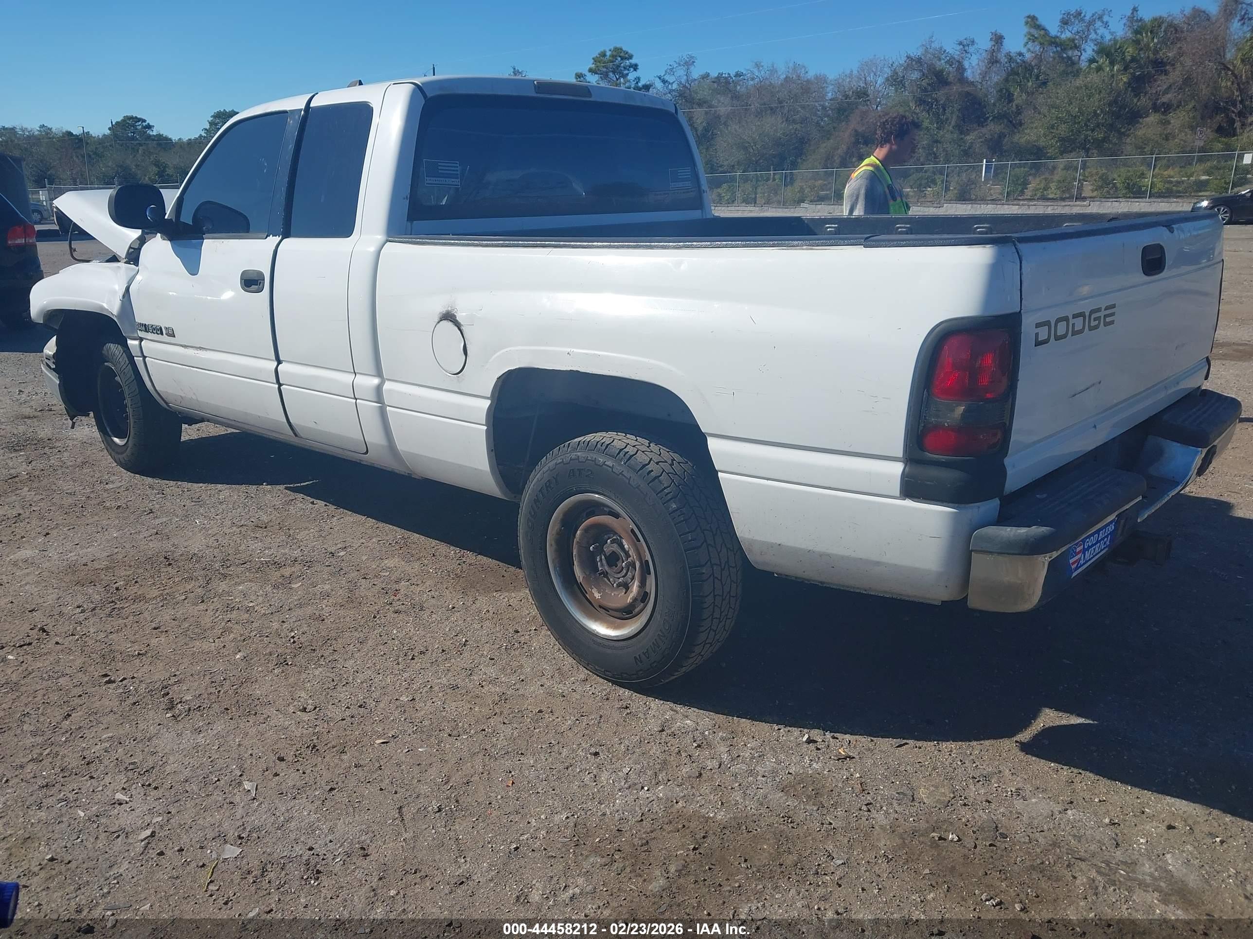 DODGE RAM image 3