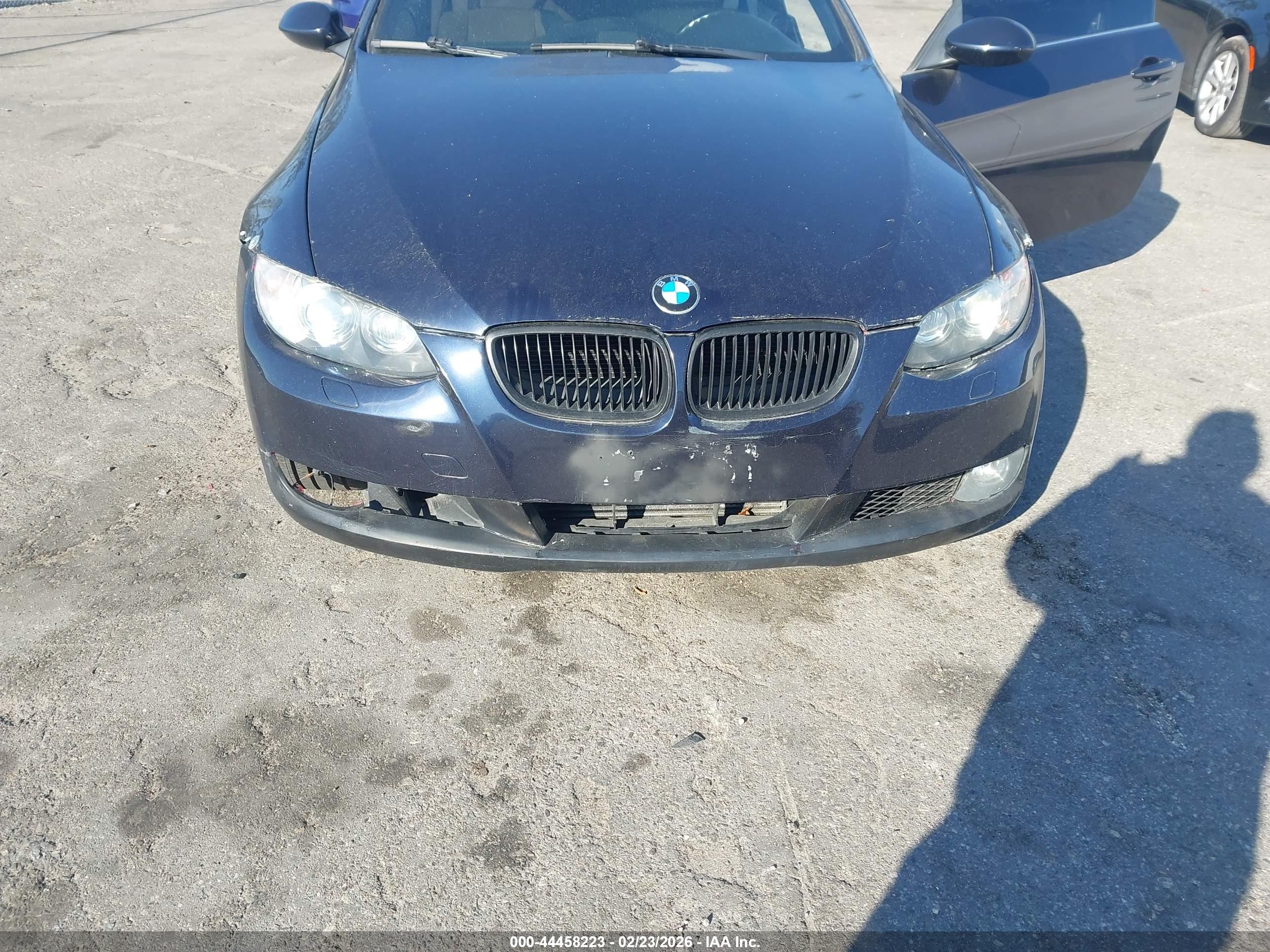 BMW 335I image 6