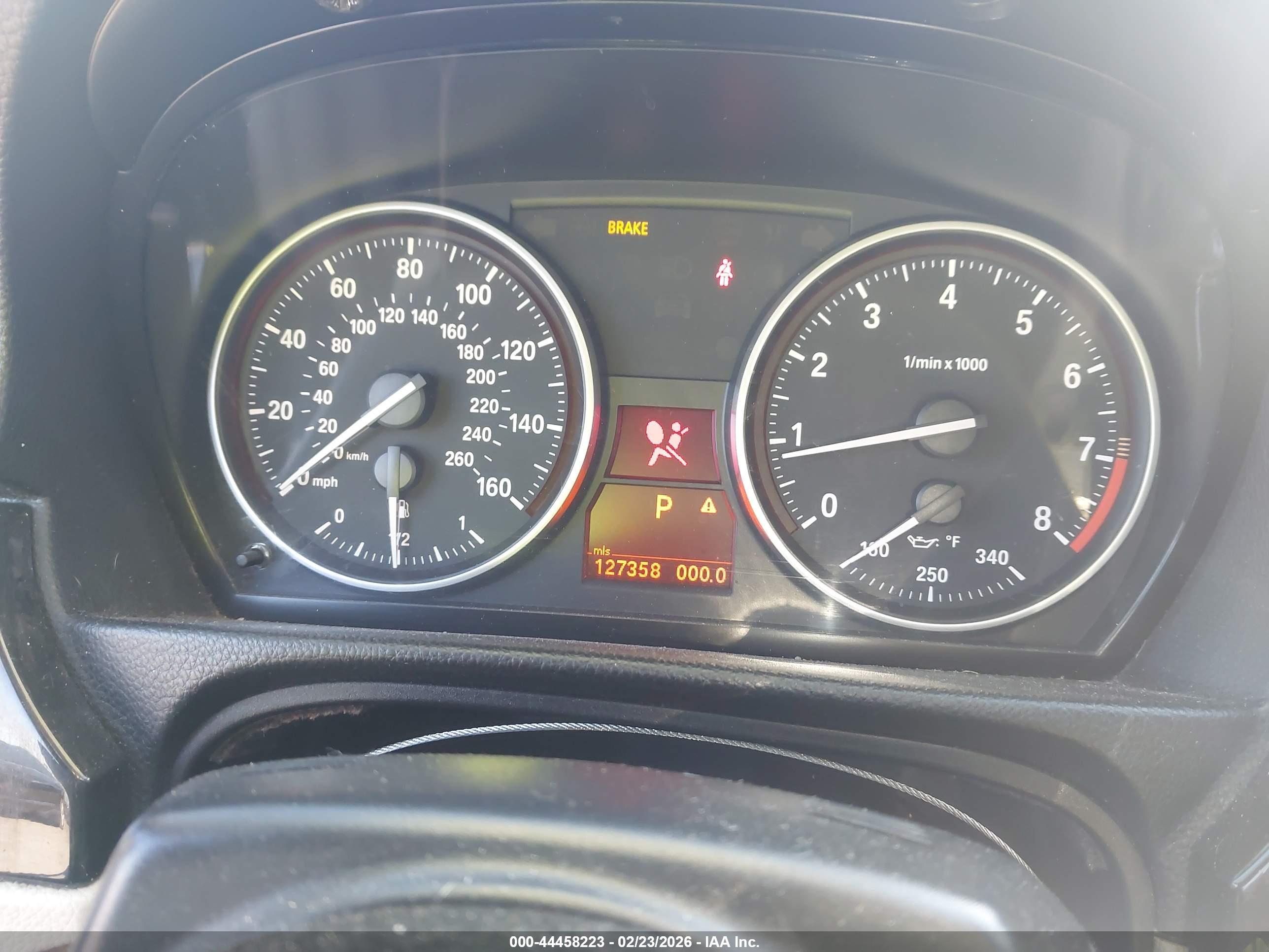 BMW 335I image 7