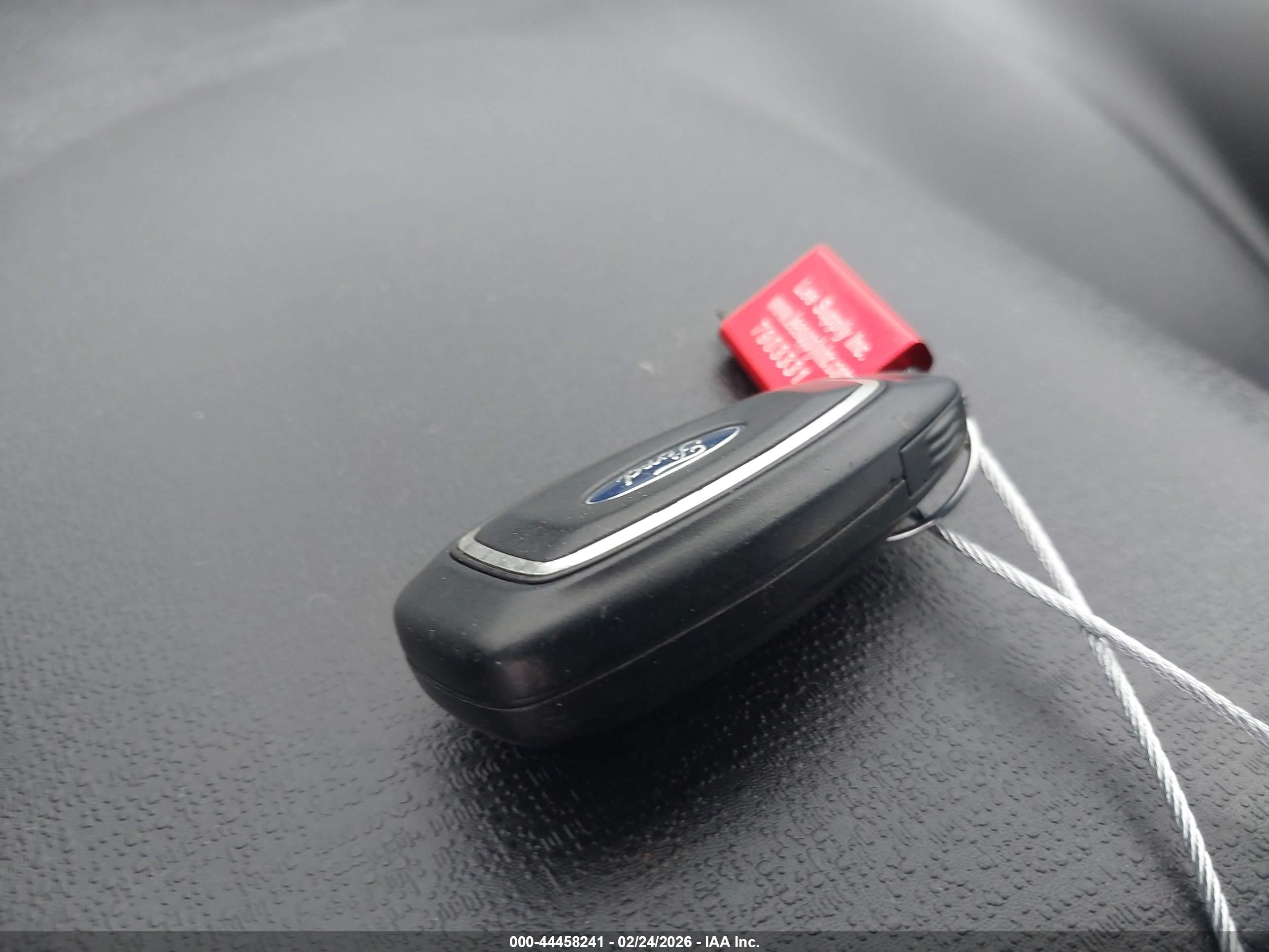 FORD FIESTA image 11
