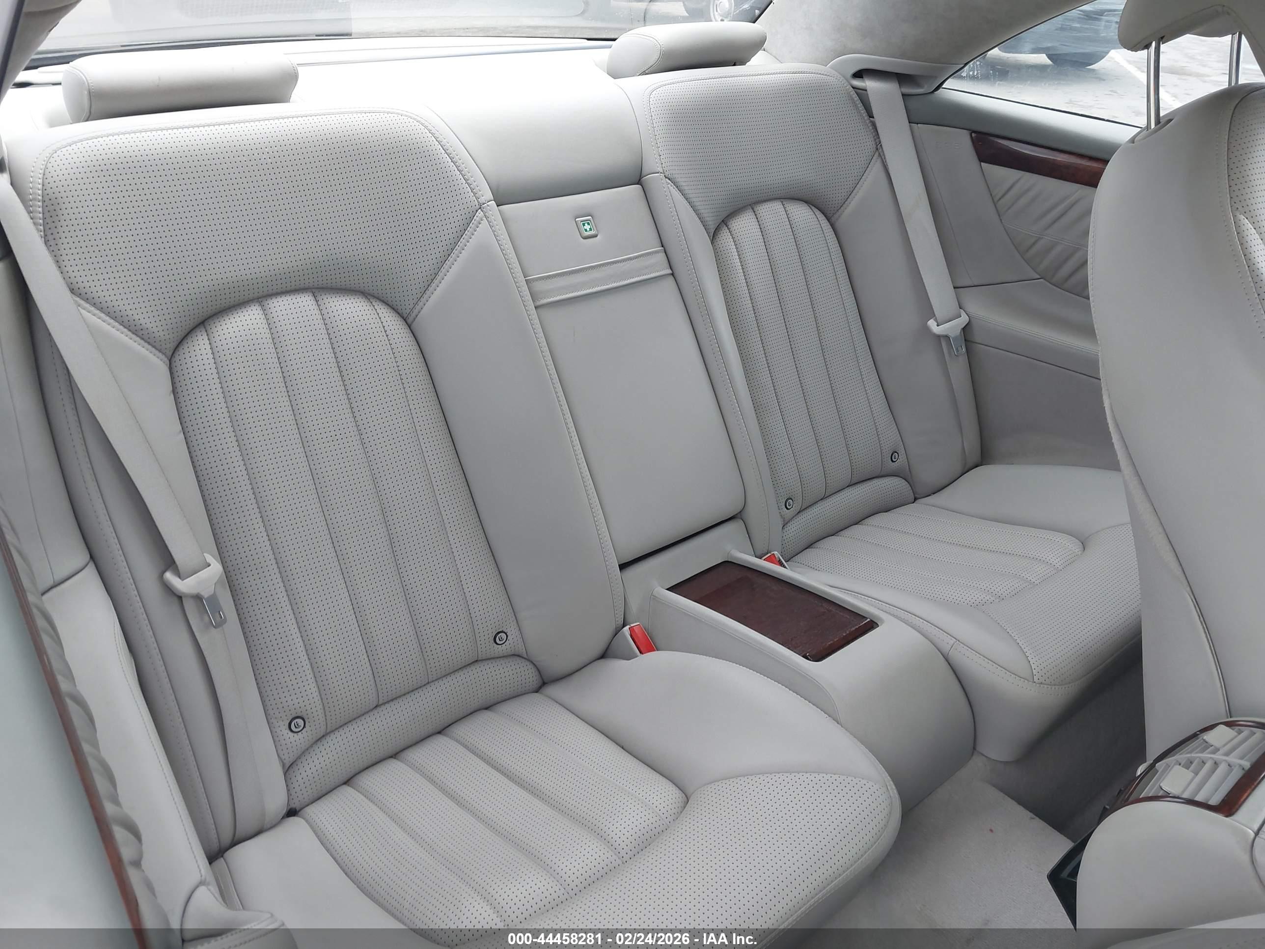 MERCEDES-BENZ CL image 8