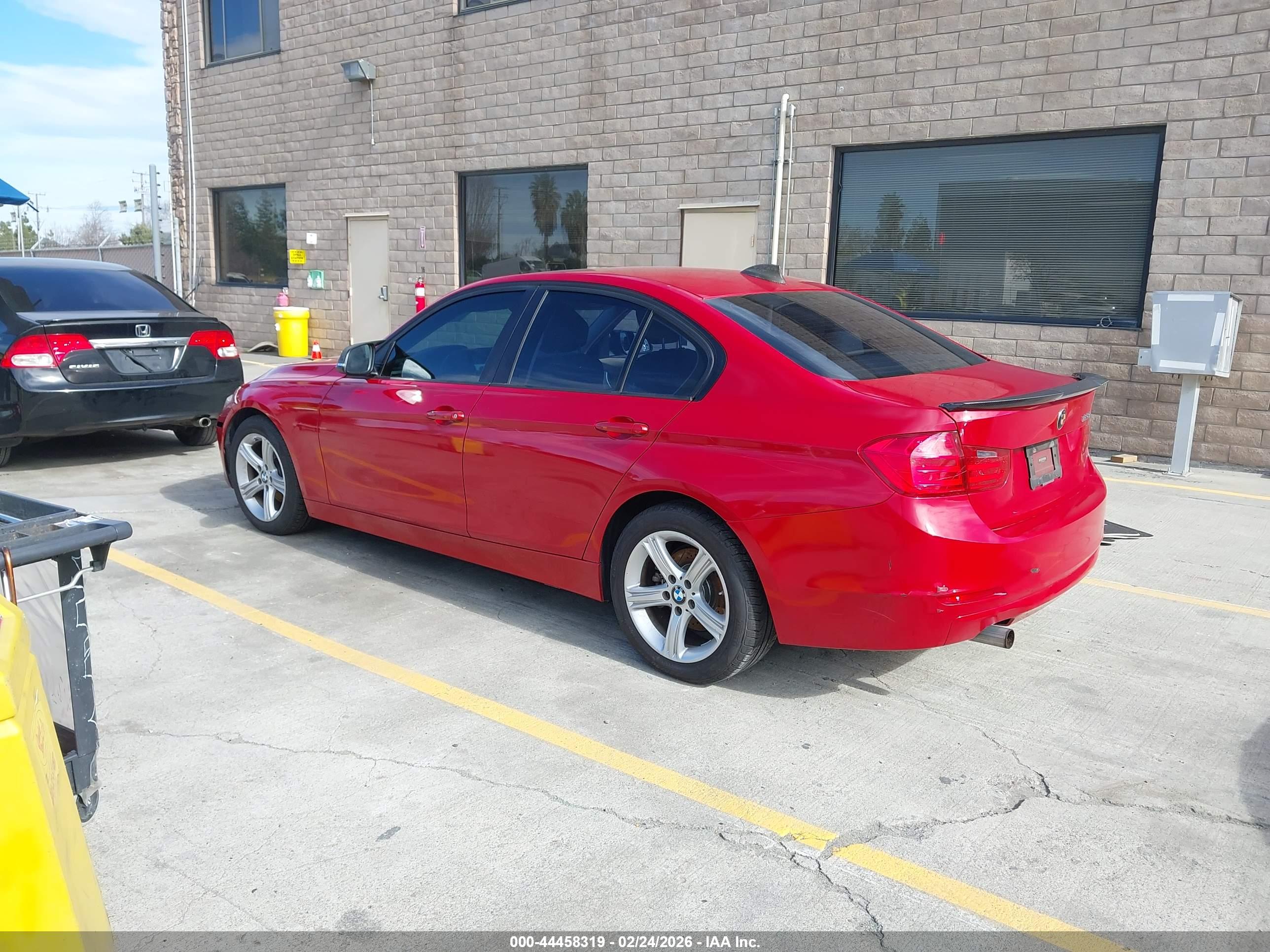 BMW 328I image 3