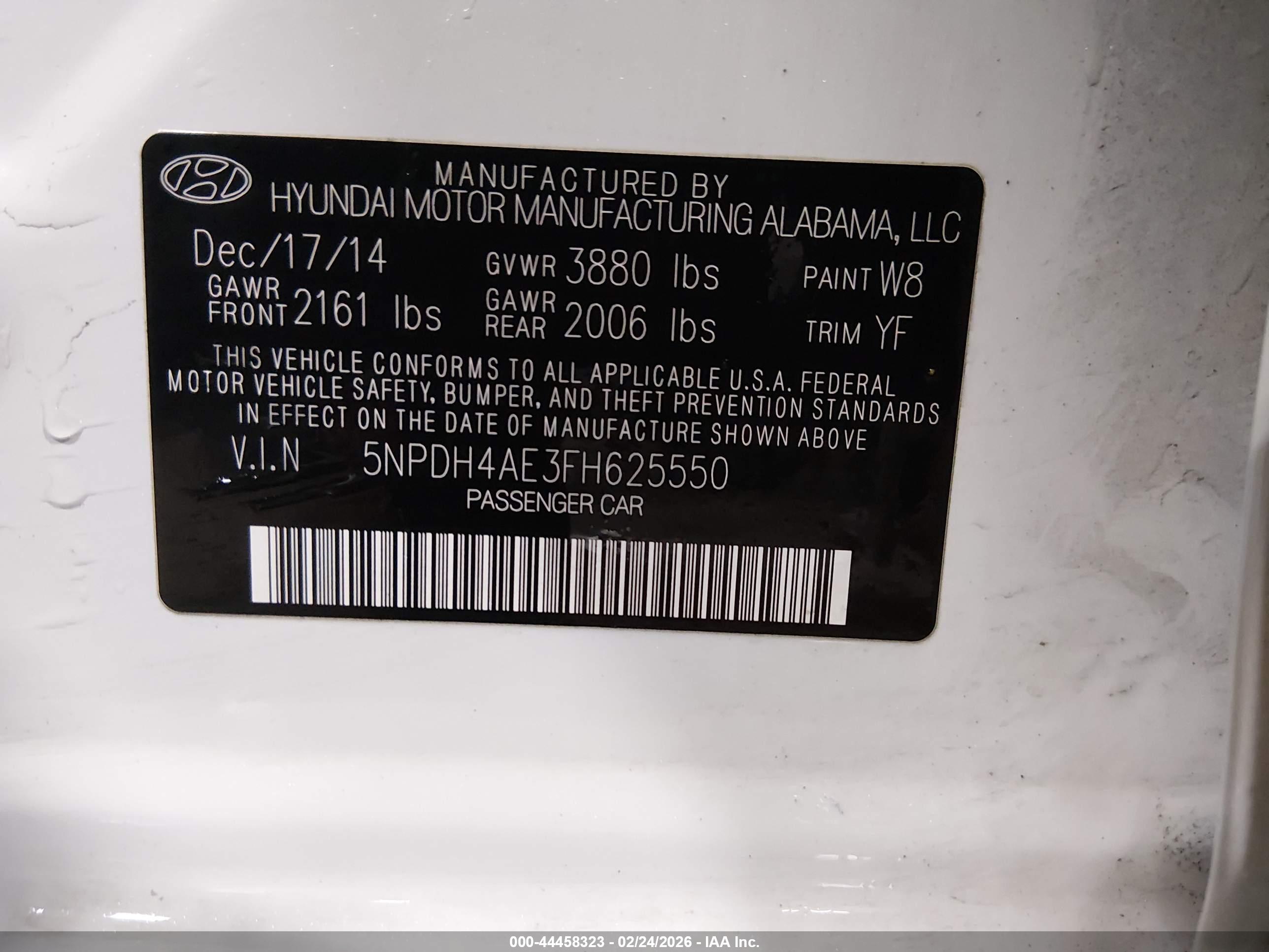 HYUNDAI ELANTRA image 9