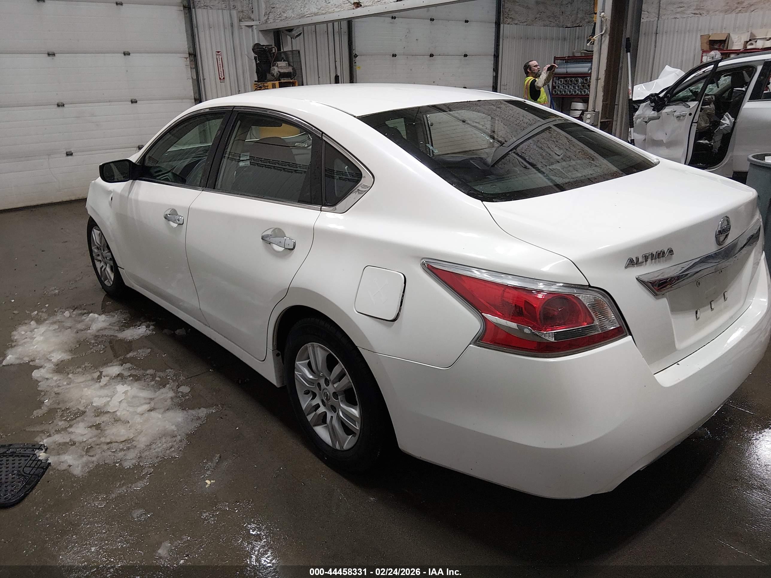 NISSAN ALTIMA image 3