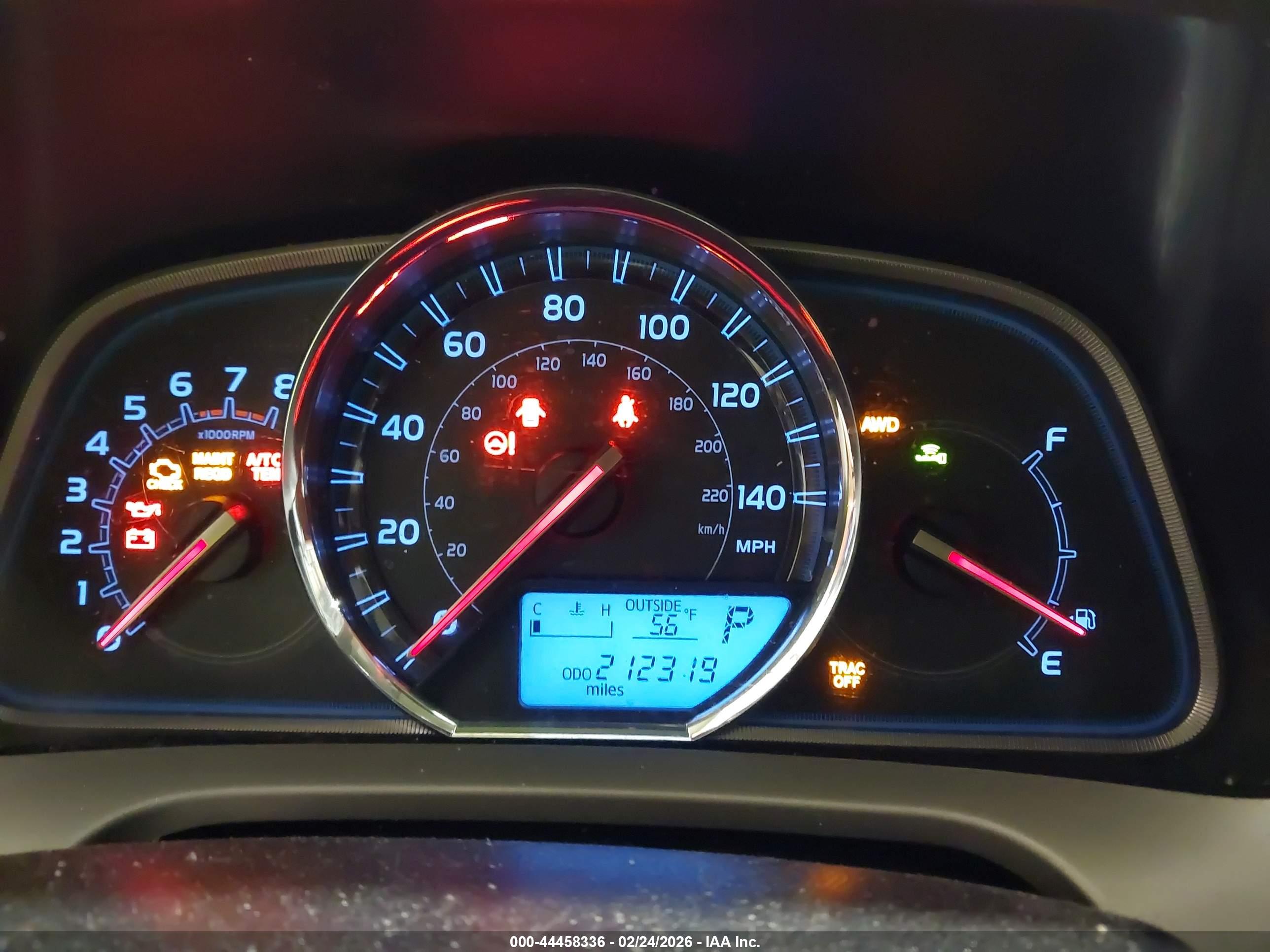 TOYOTA RAV4 image 7