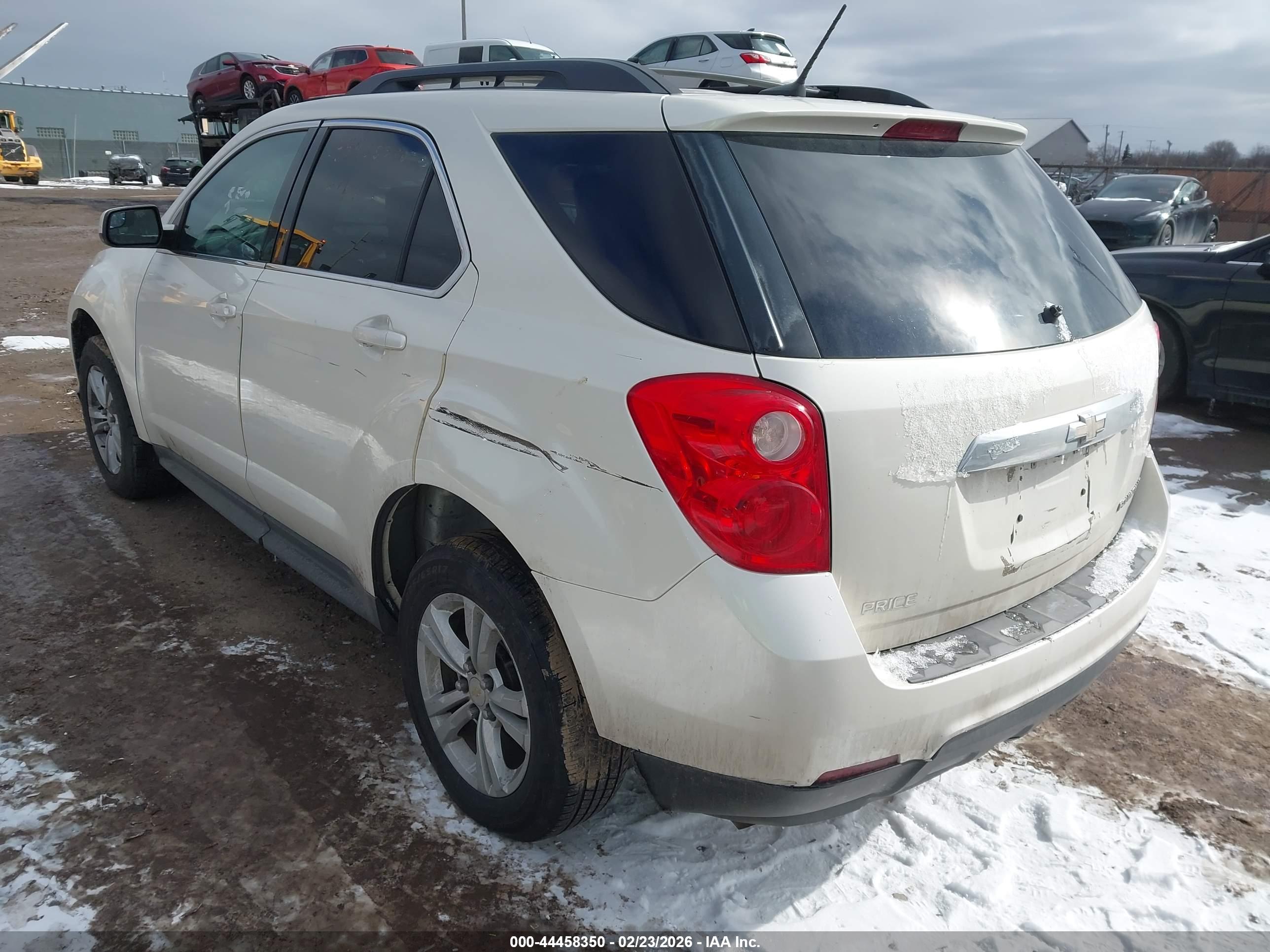 CHEVROLET EQUINOX image 3