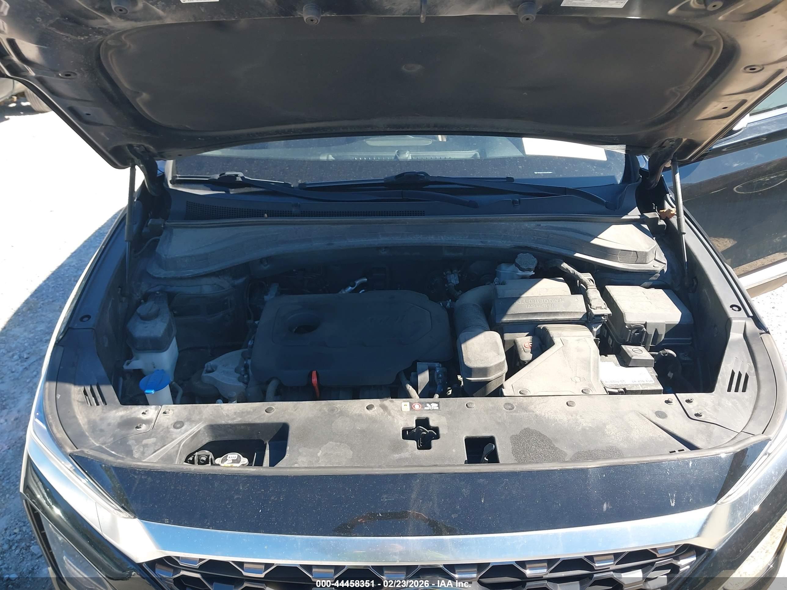 HYUNDAI SANTA image 10