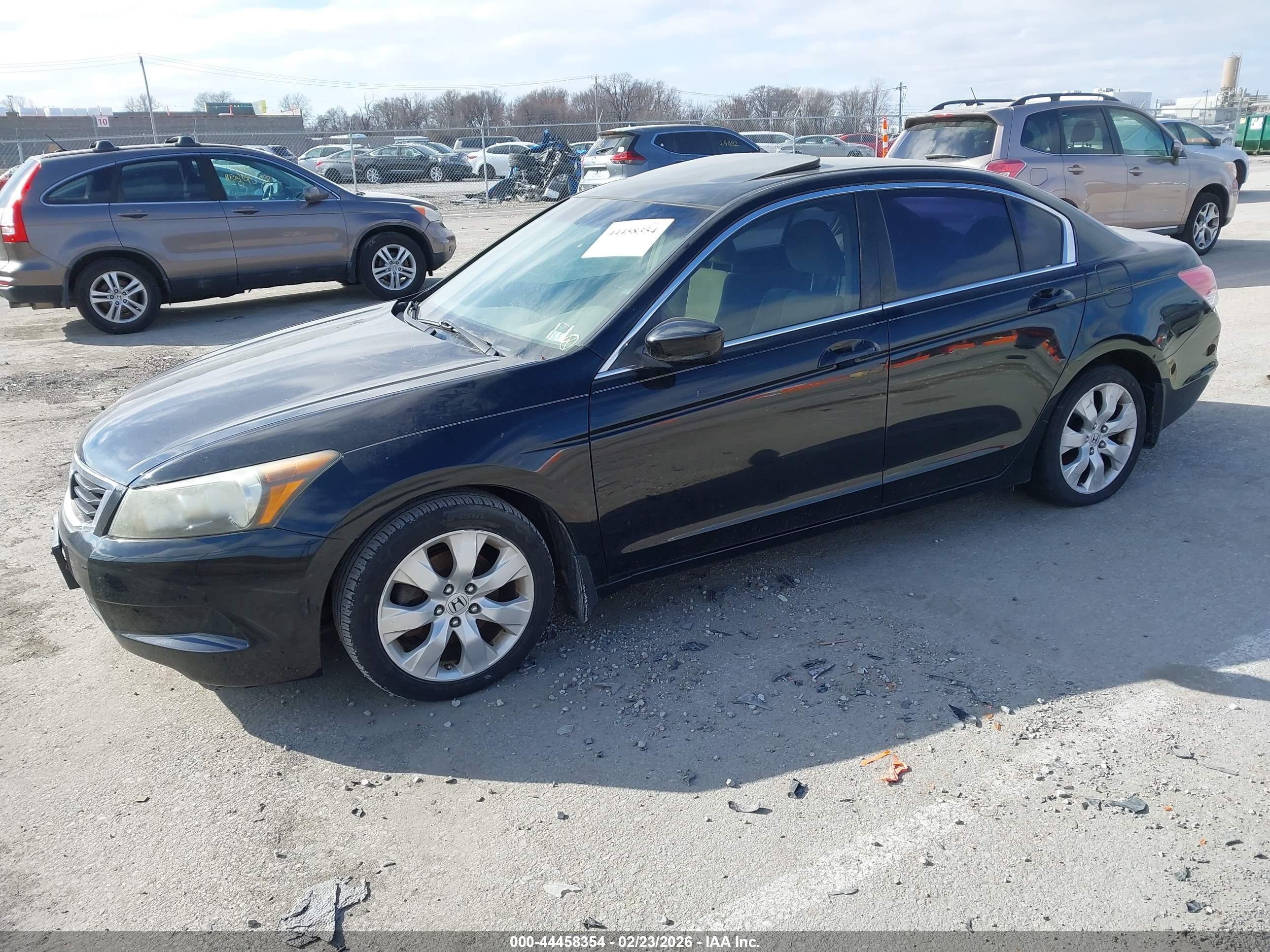 HONDA ACCORD image 2