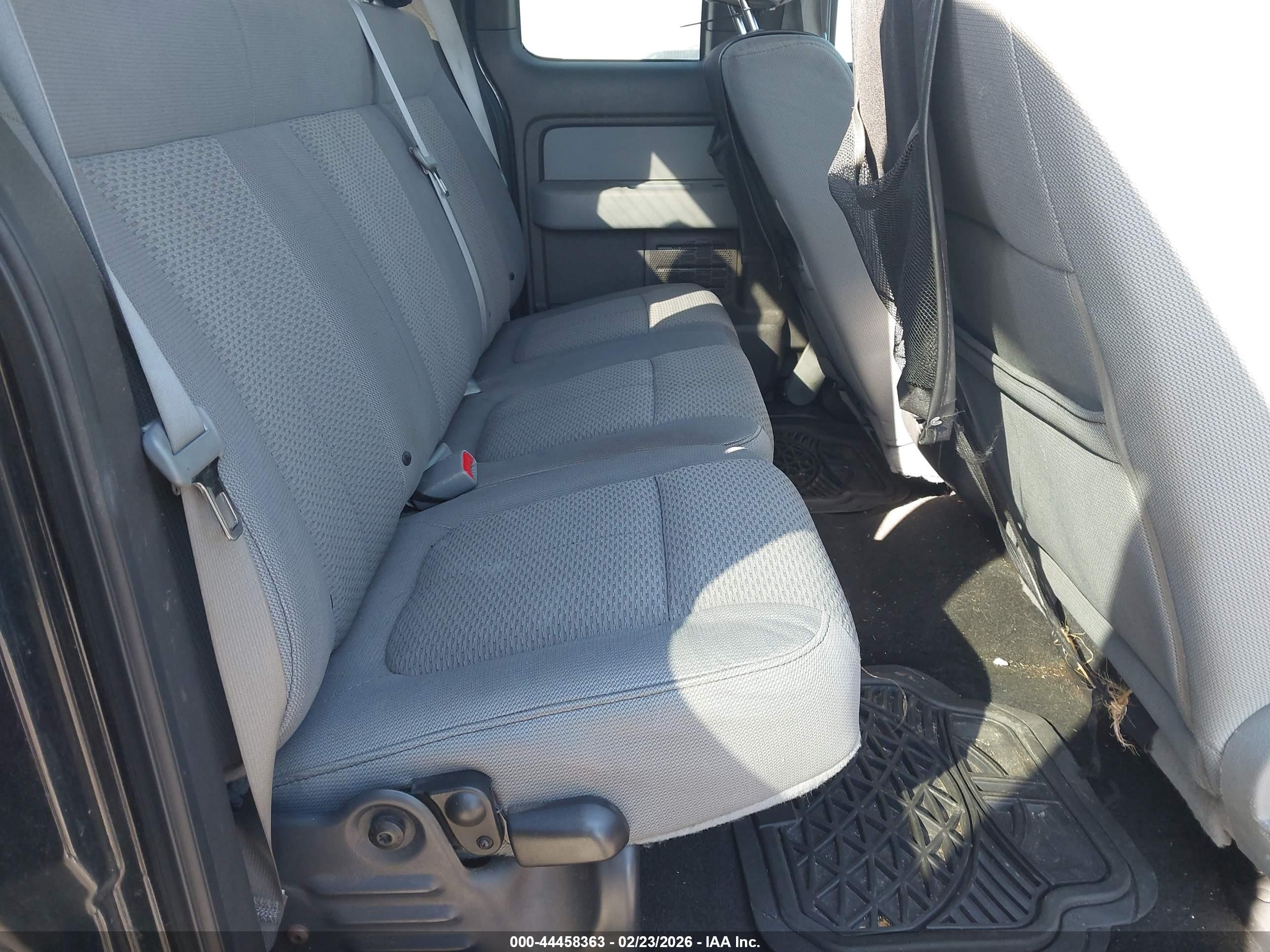 FORD F-150 image 8