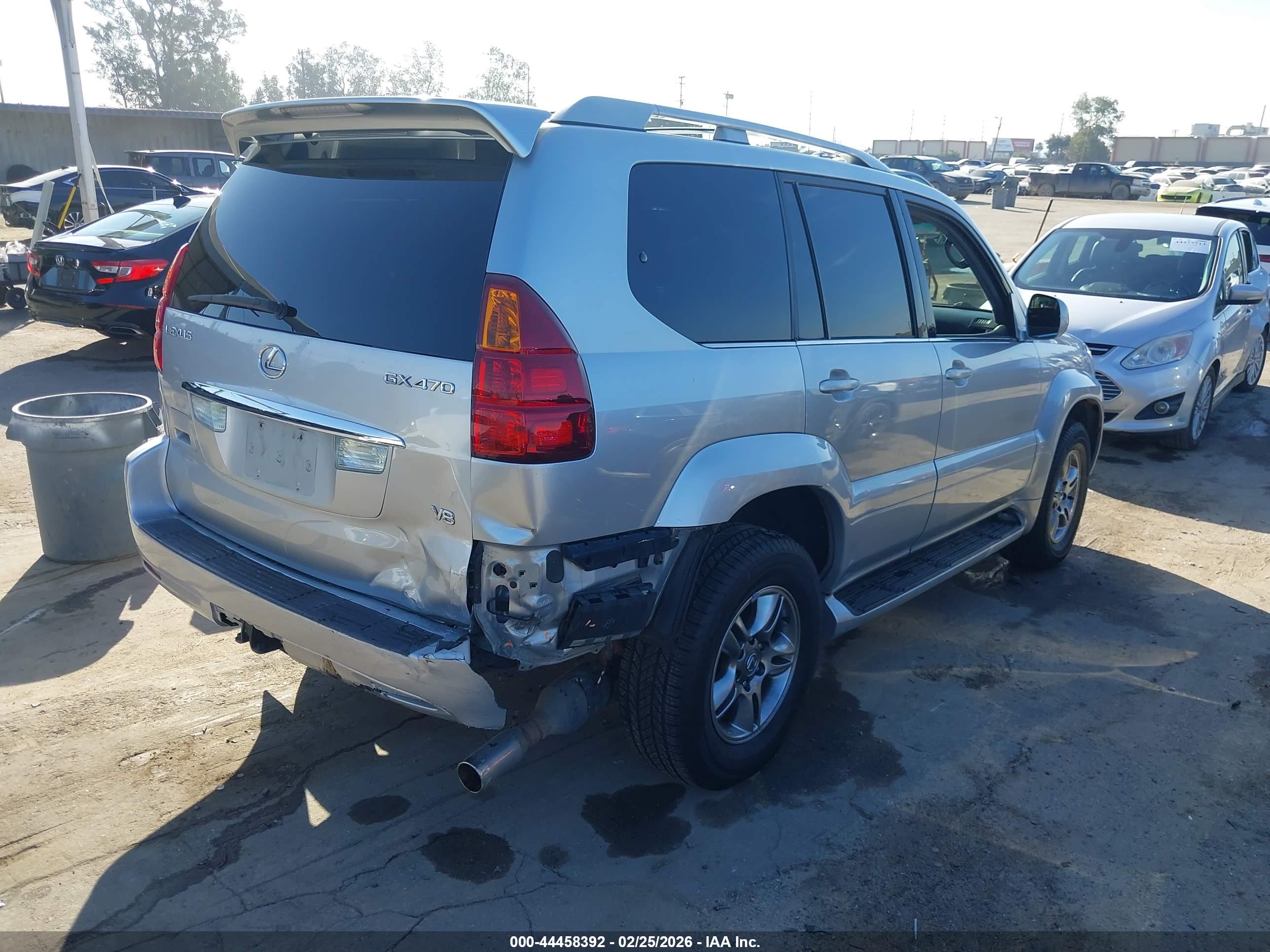 LEXUS GX image 4