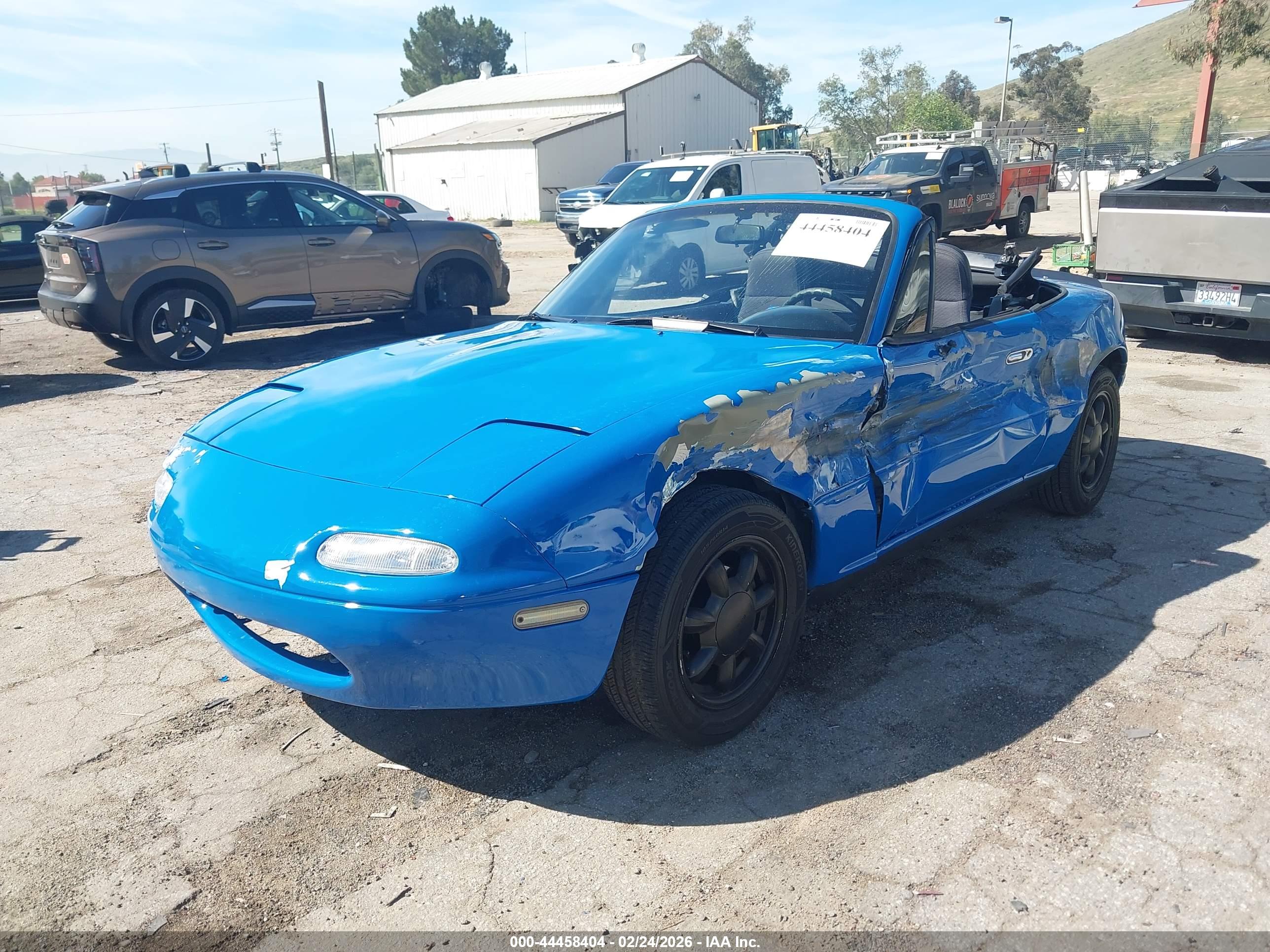 MAZDA MX-5 image 2