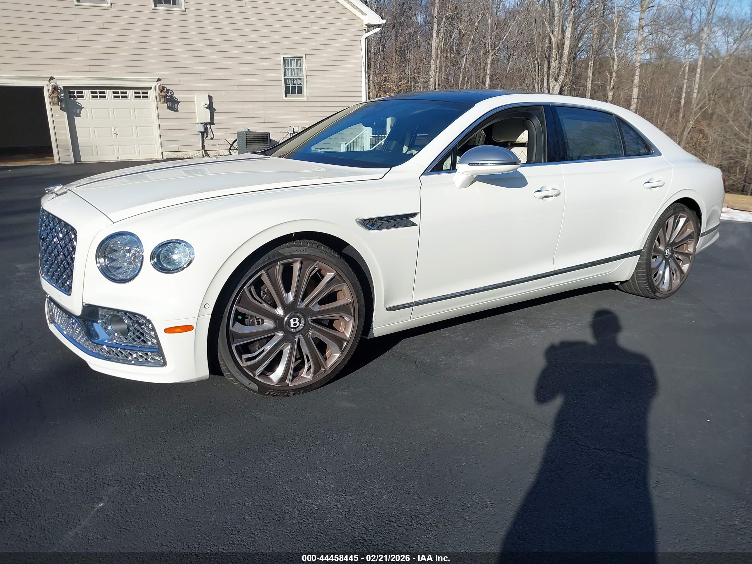 BENTLEY FLYING image 2
