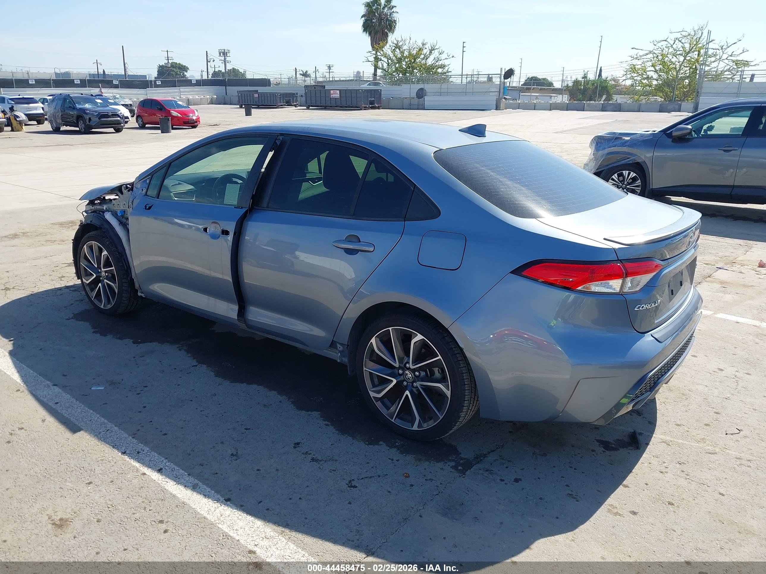 TOYOTA COROLLA image 3