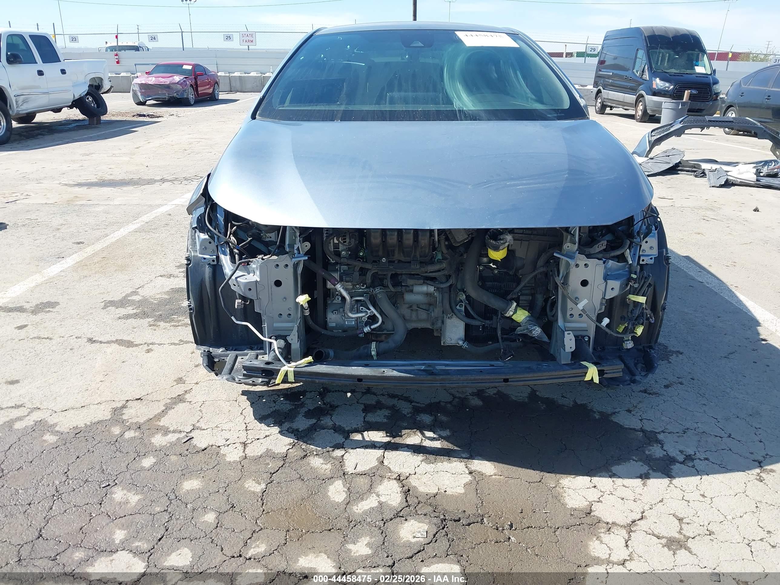 TOYOTA COROLLA image 6