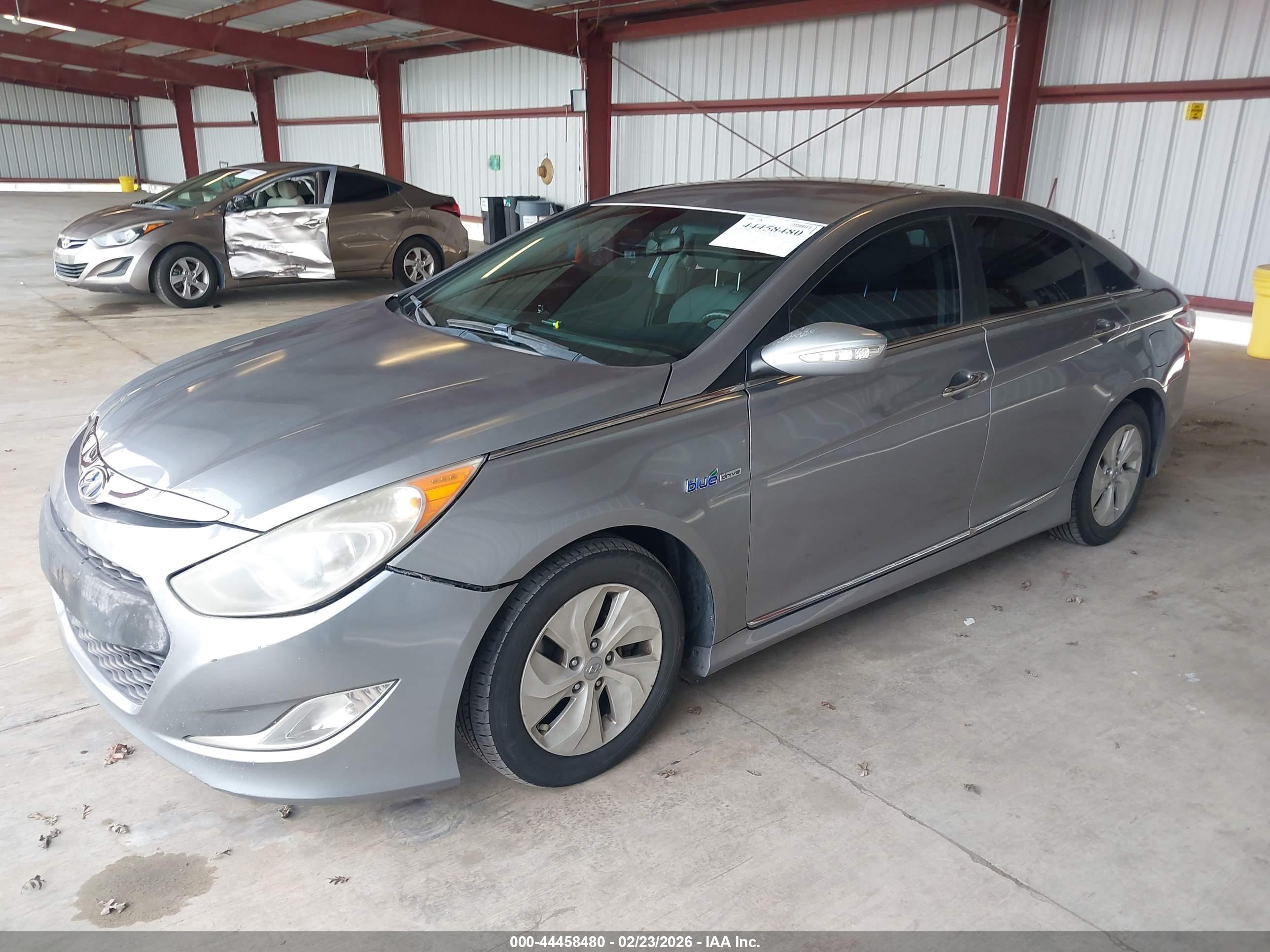HYUNDAI SONATA image 2