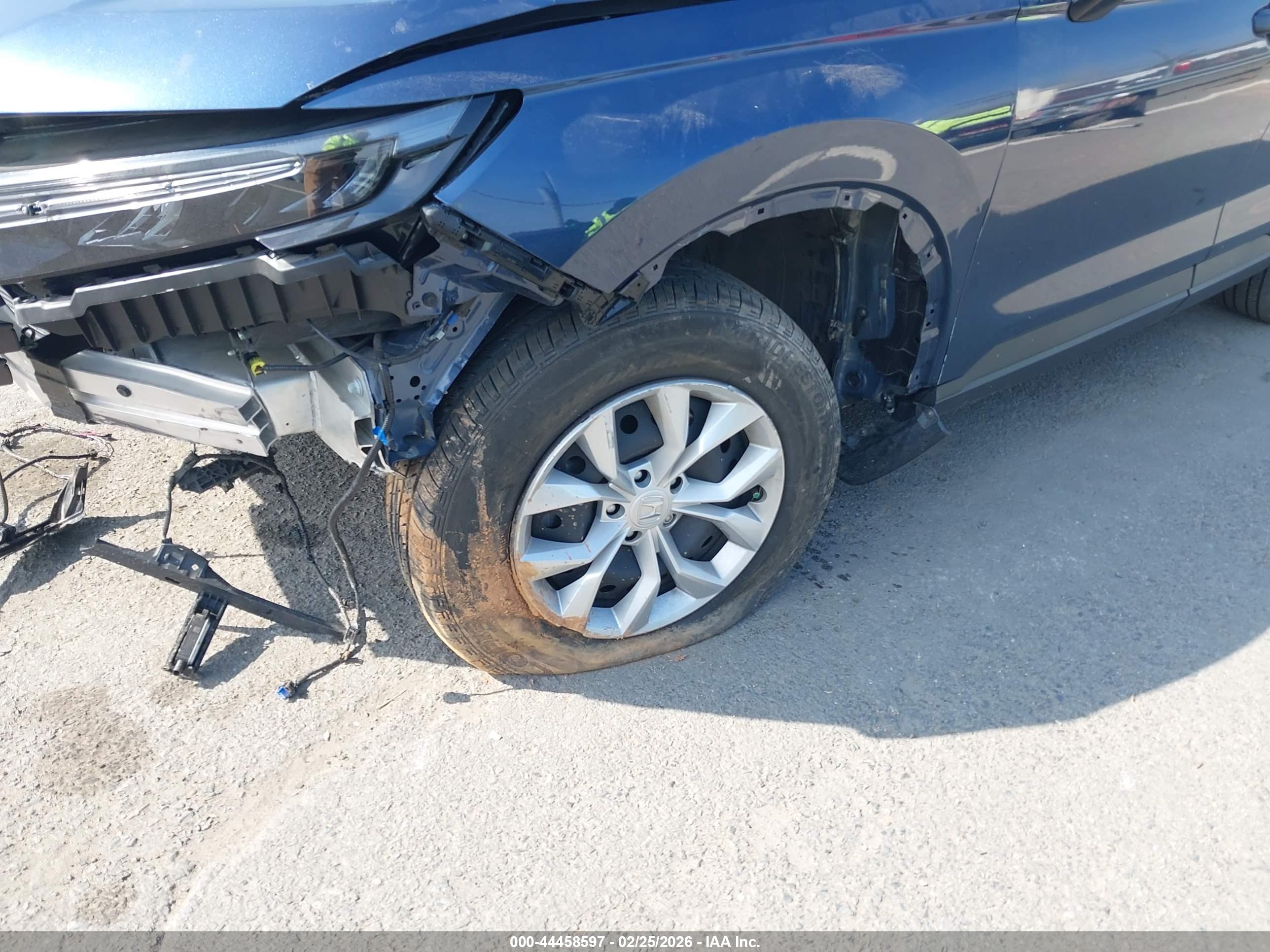HONDA CR-V image 6