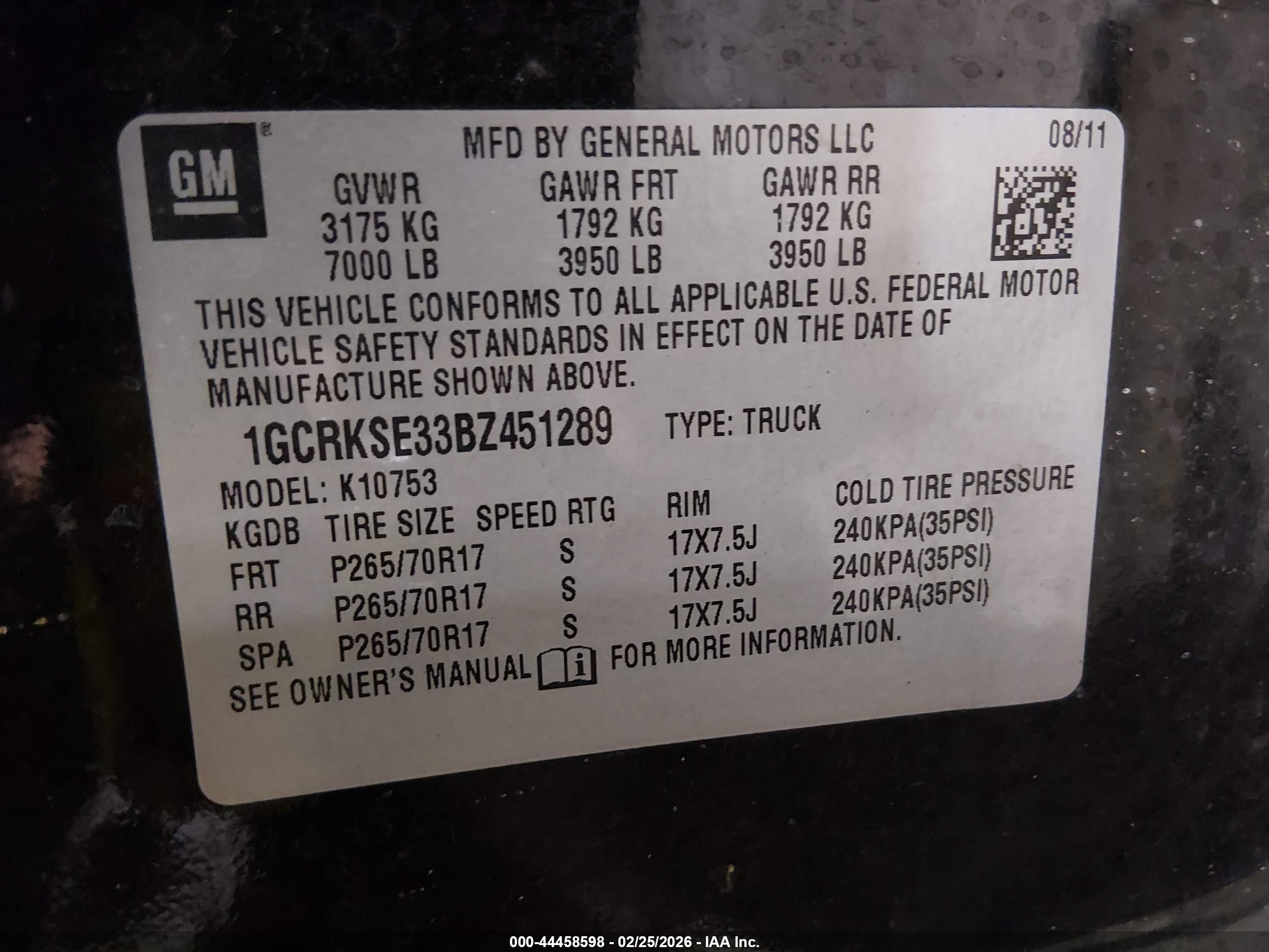 CHEVROLET SILVERADO image 9