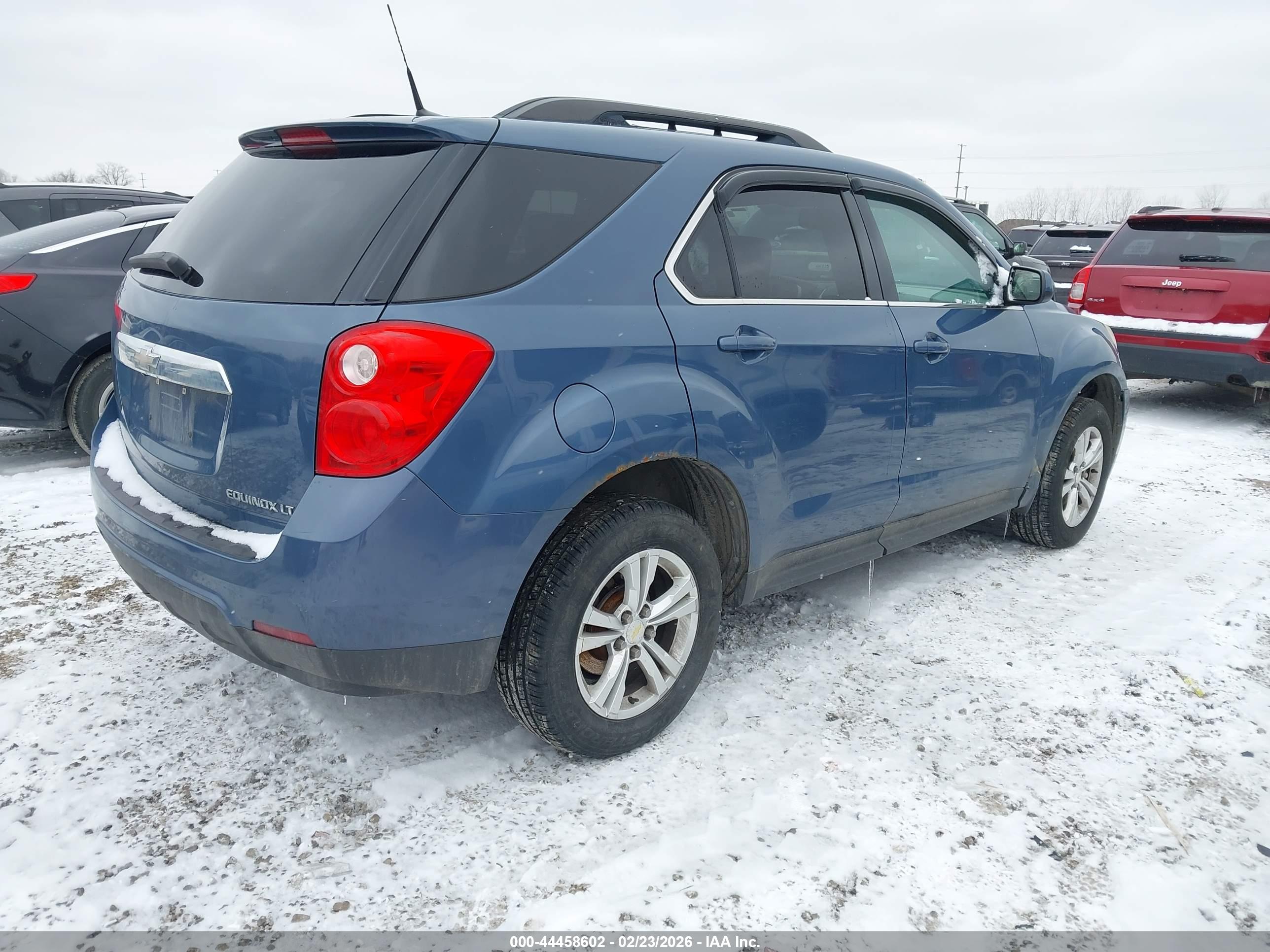 CHEVROLET EQUINOX image 4