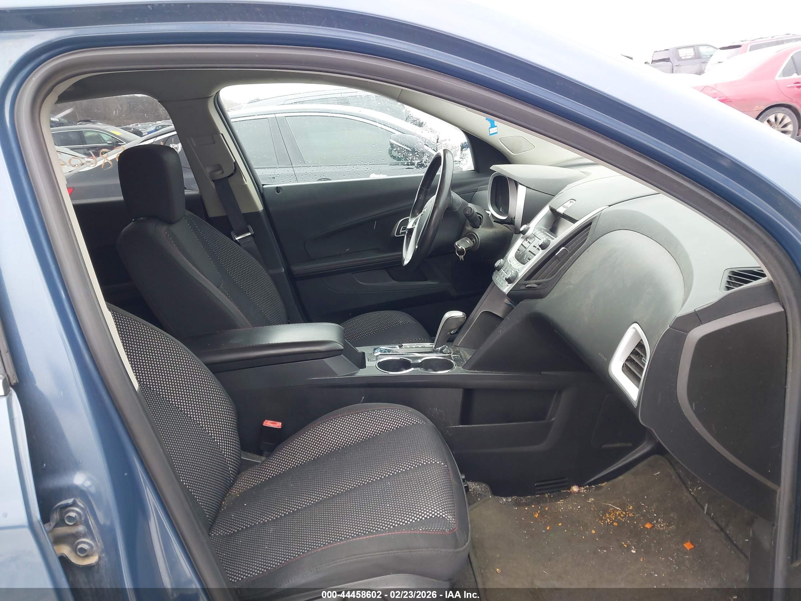 CHEVROLET EQUINOX image 5