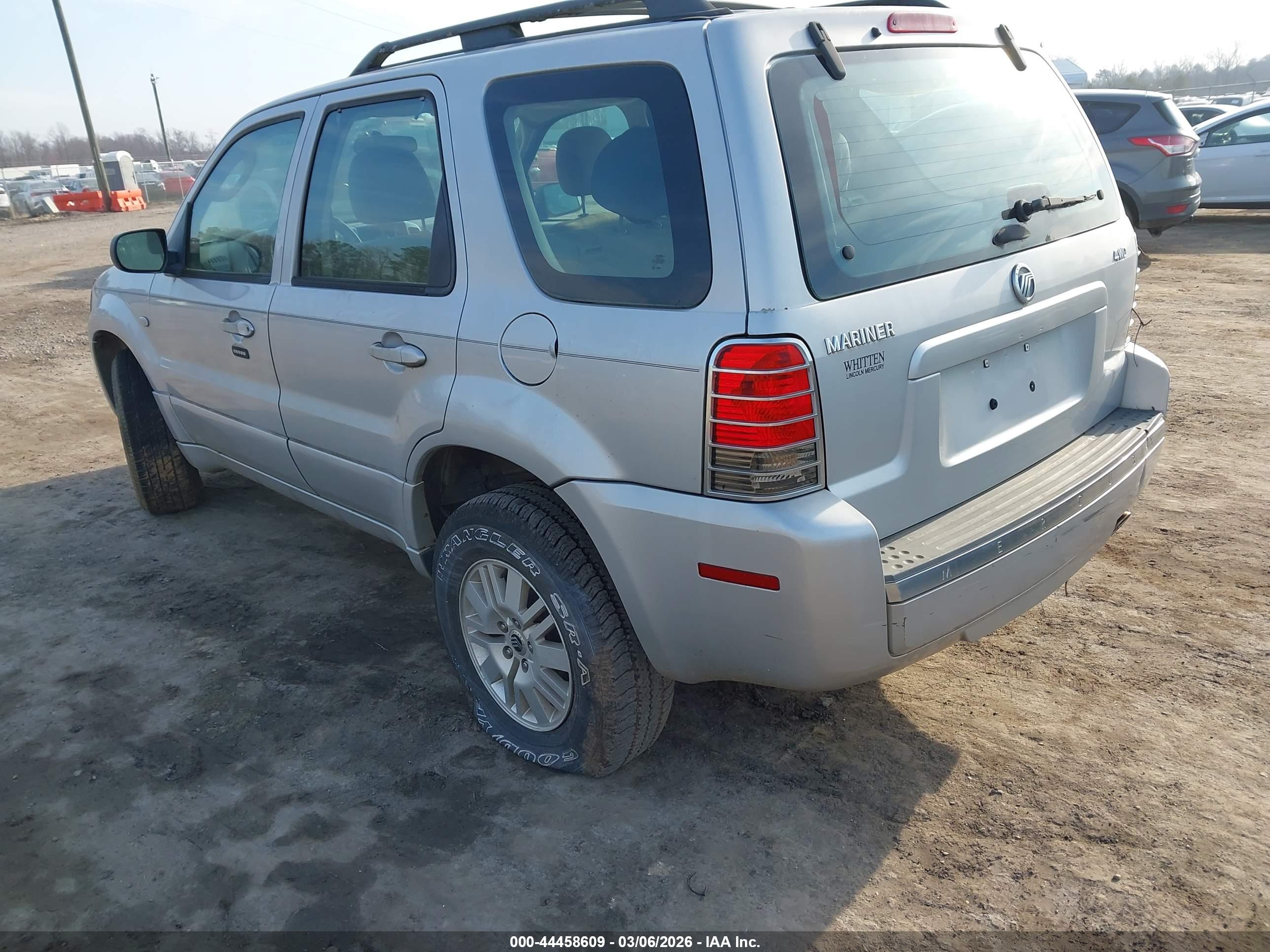 MERCURY MARINER image 3