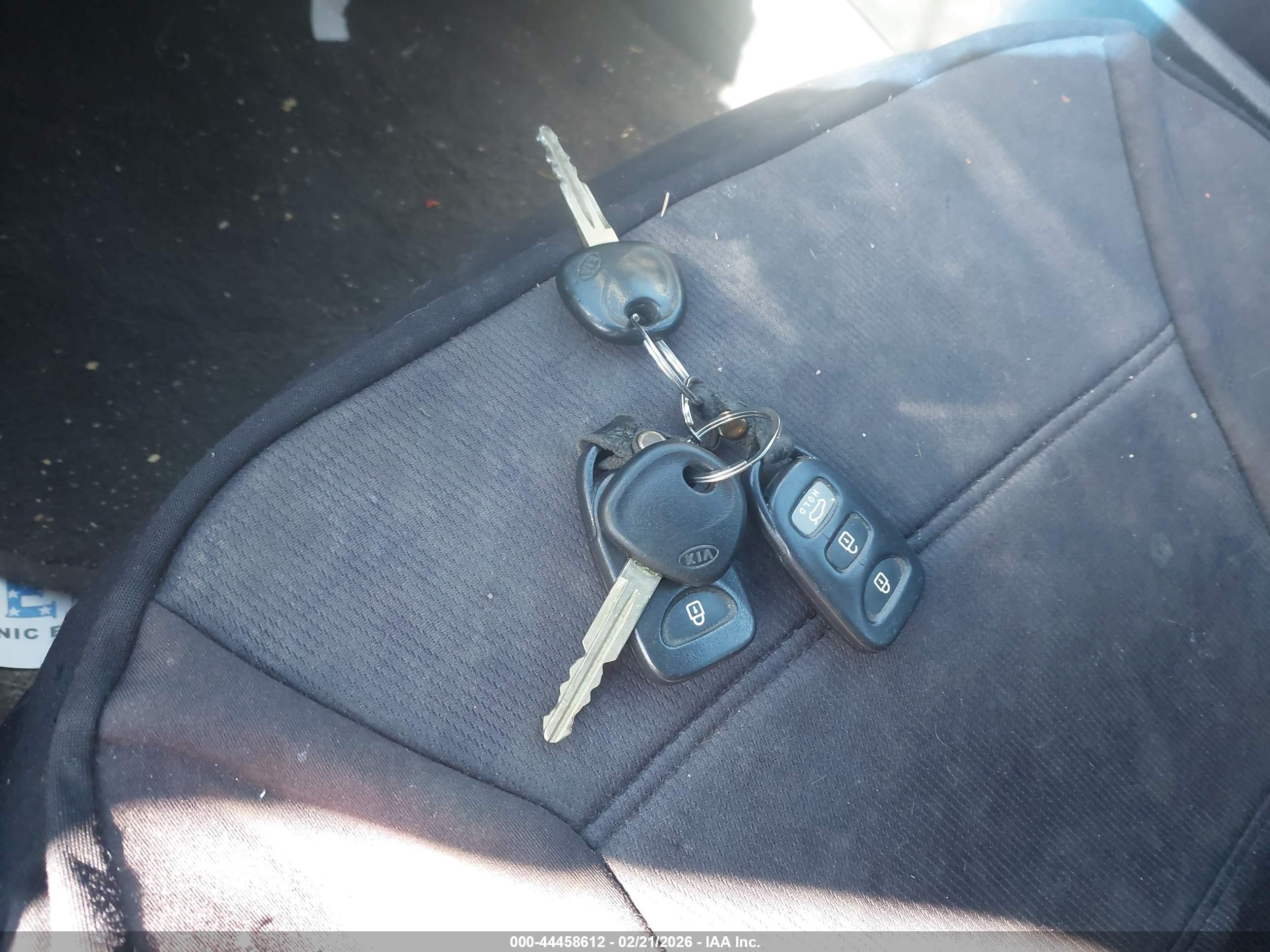 KIA FORTE image 11
