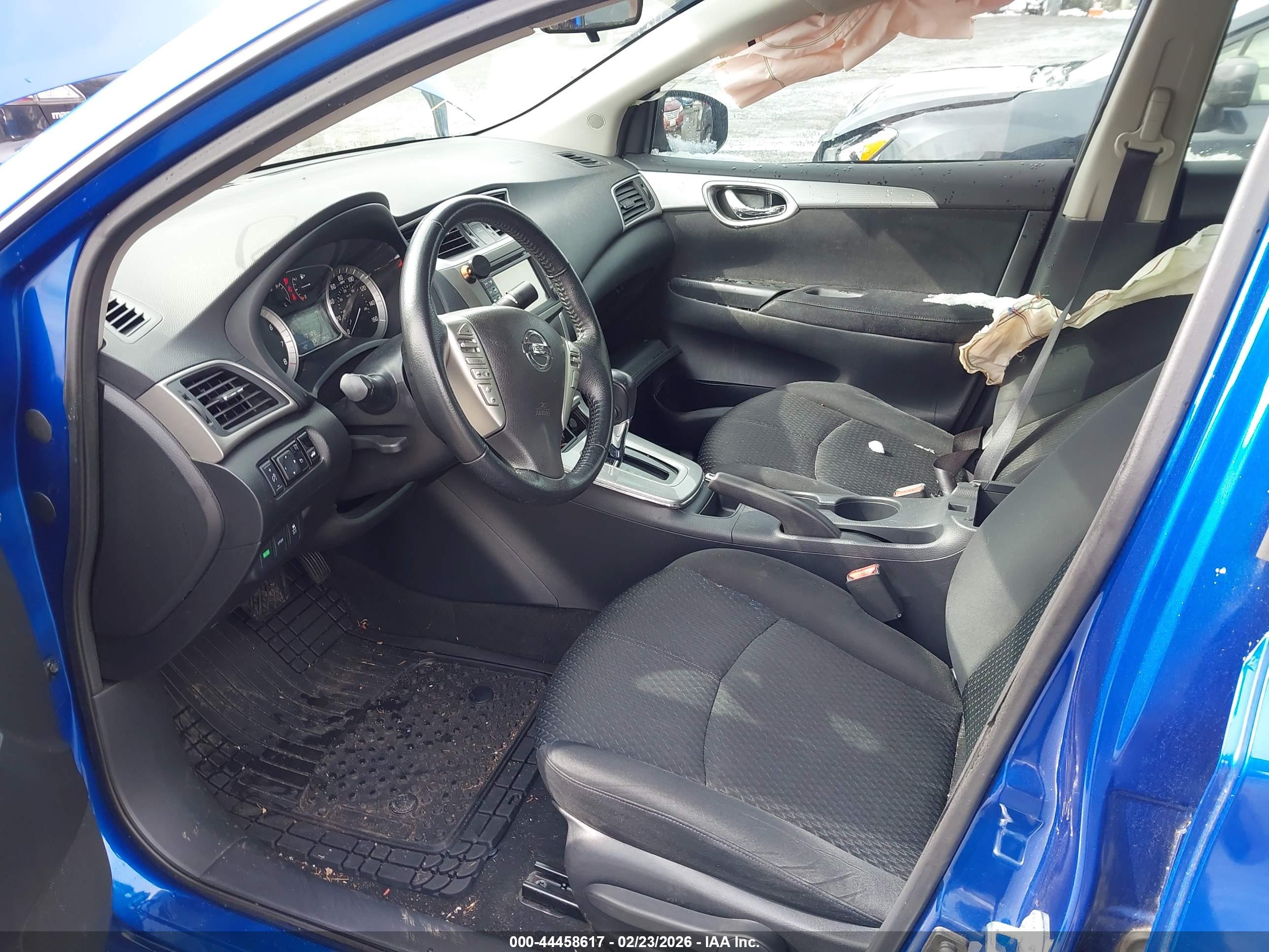 NISSAN SENTRA image 5