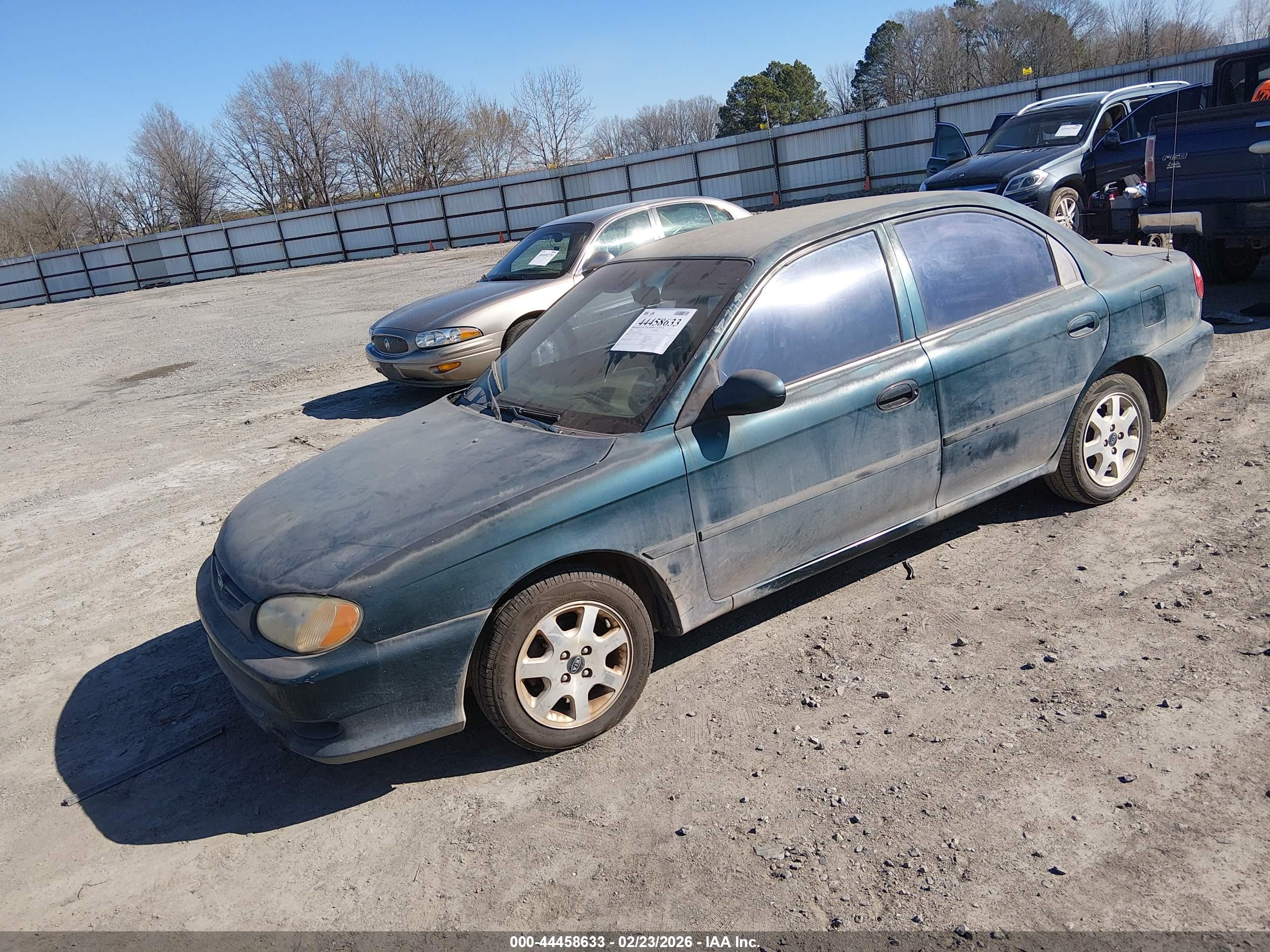 KIA SEPHIA image 2