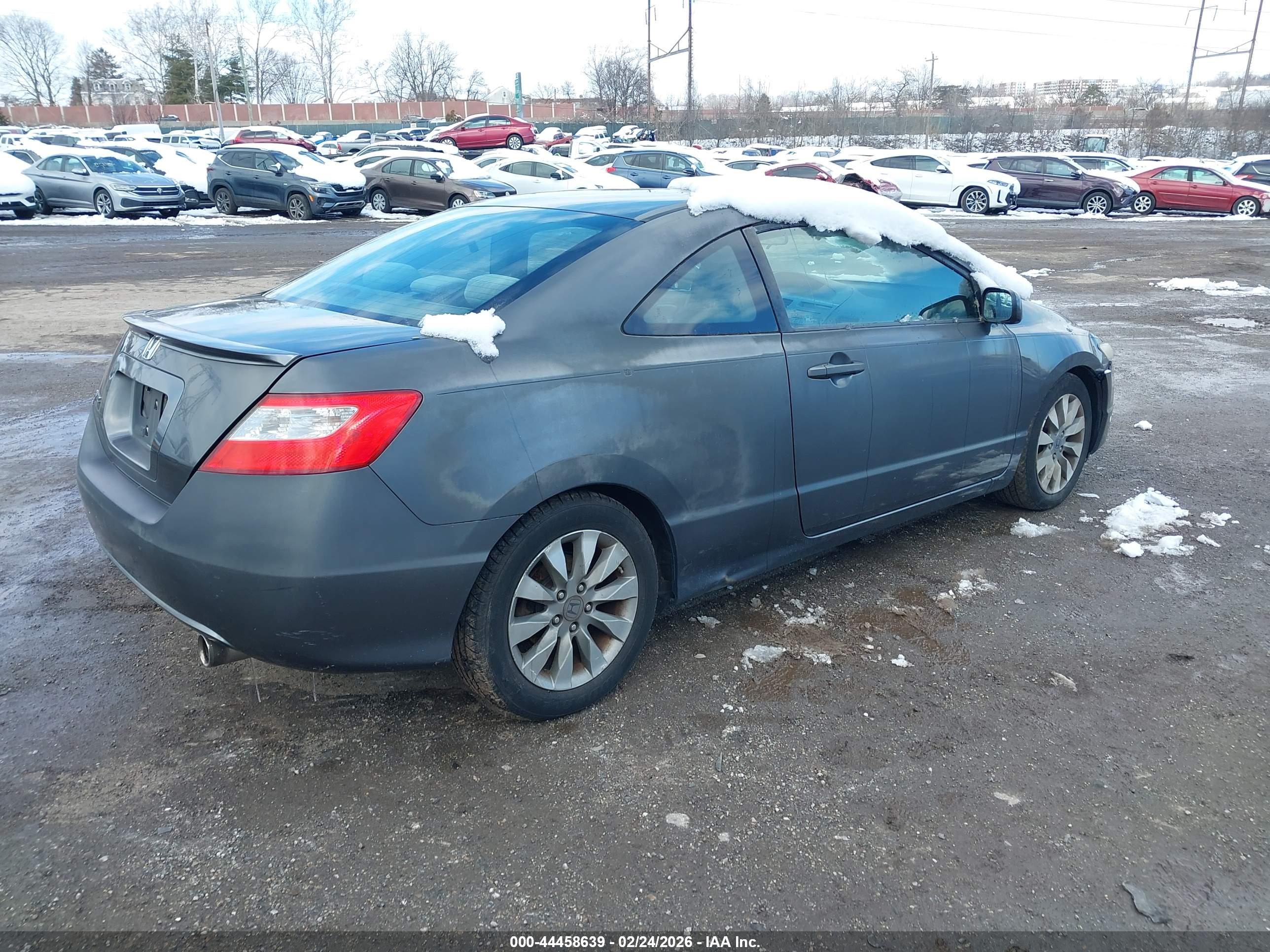HONDA CIVIC image 4