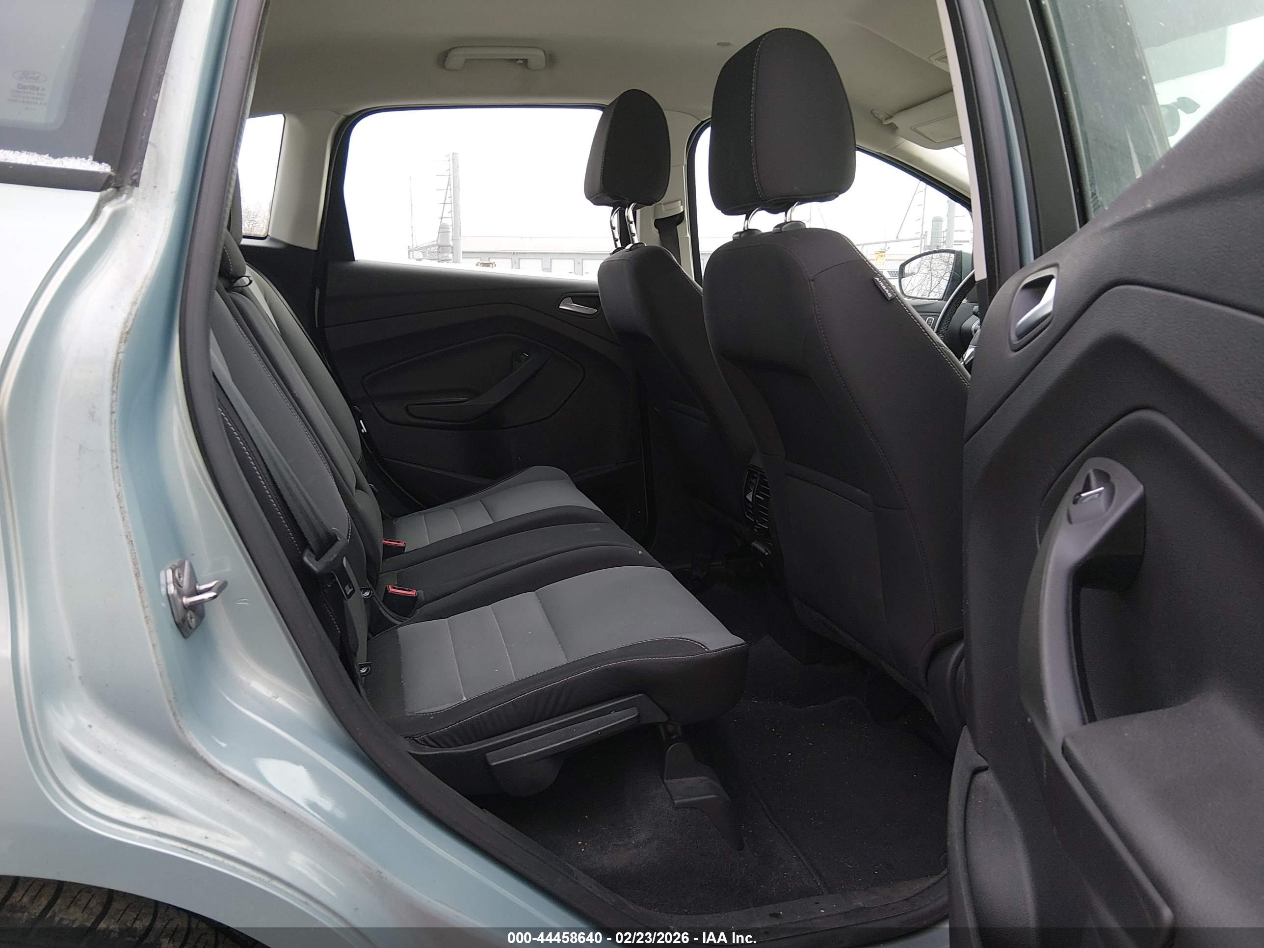 FORD C-MAX image 8