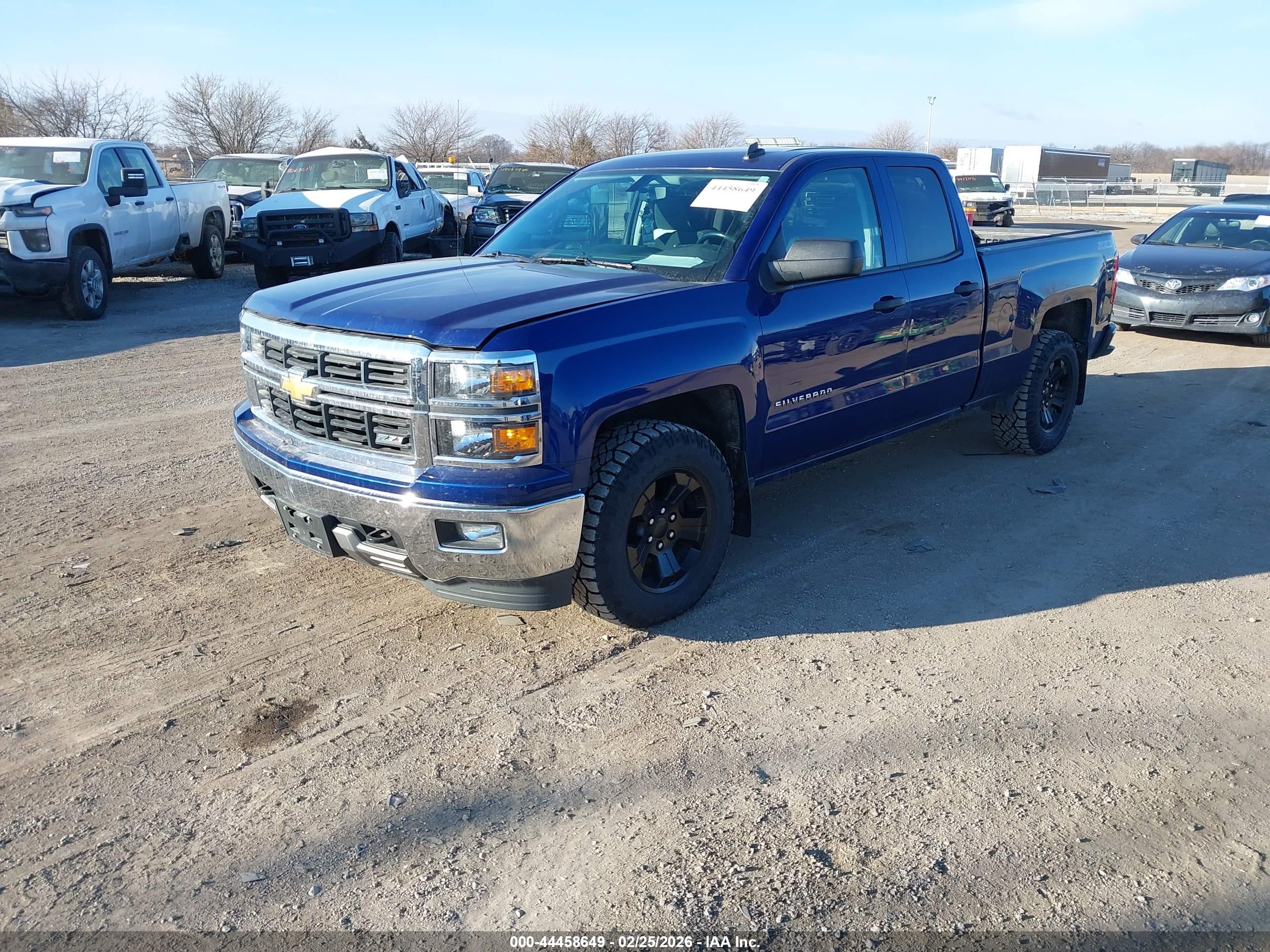 CHEVROLET SILVERADO image 2
