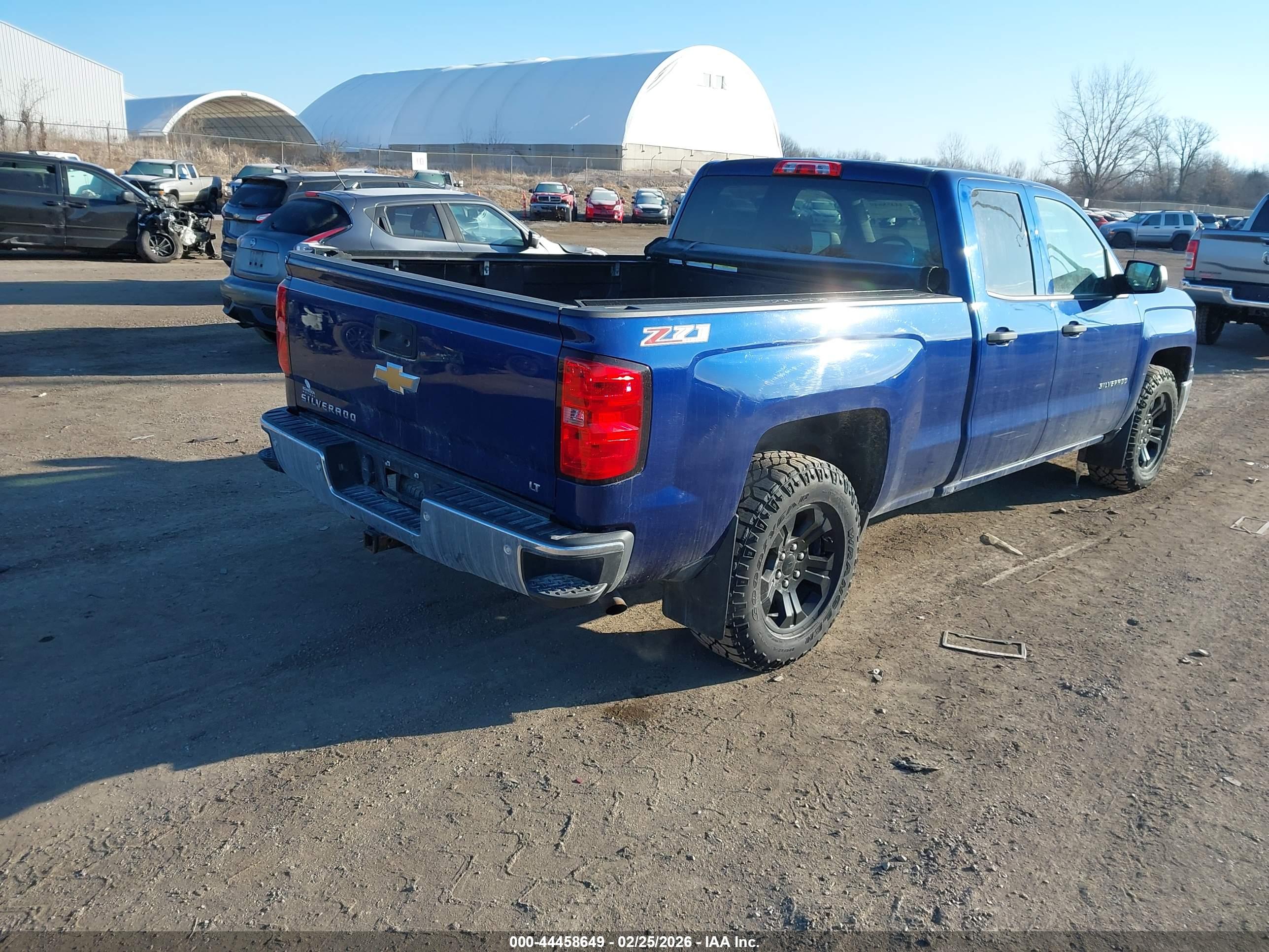 CHEVROLET SILVERADO image 4