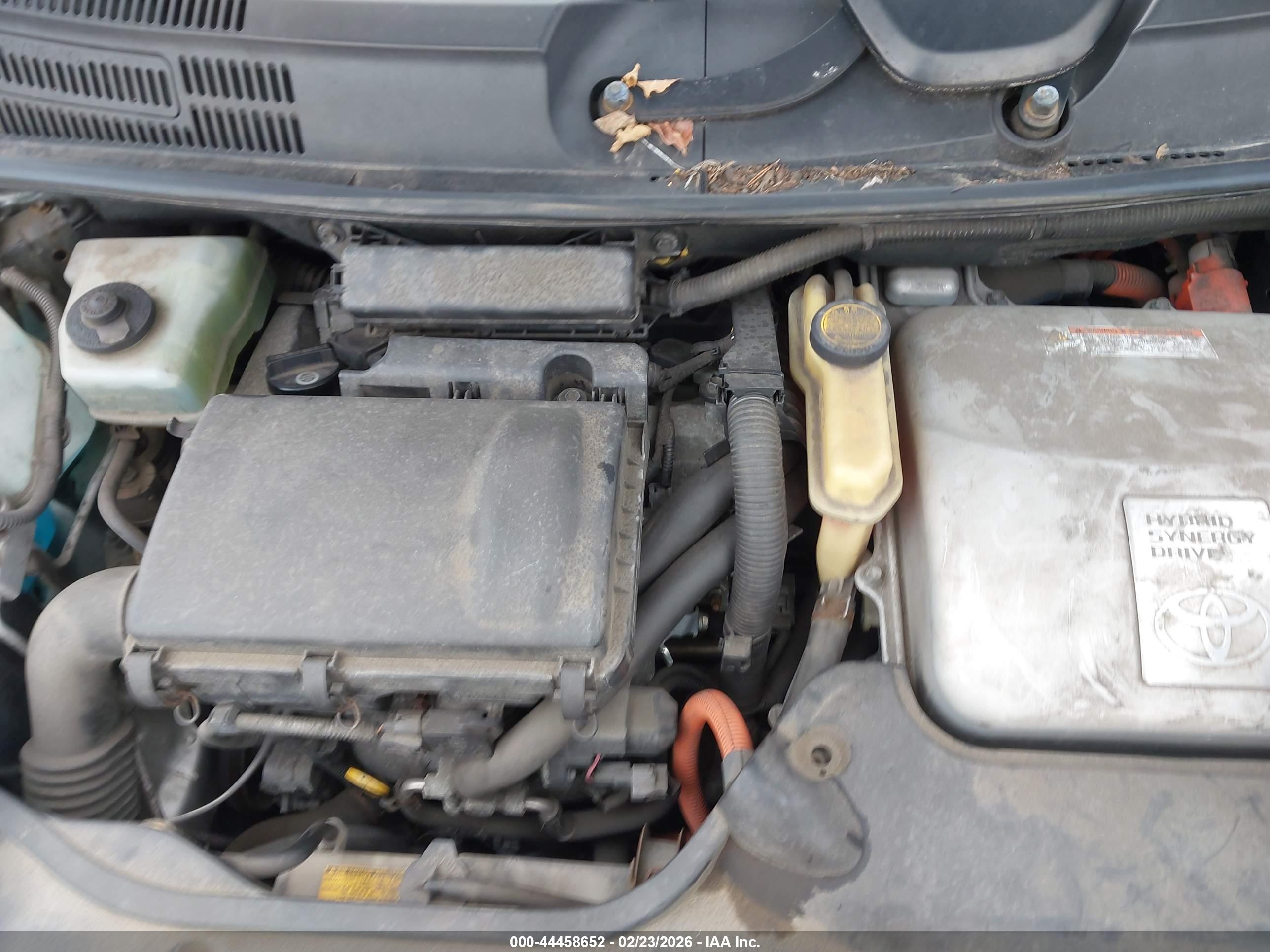 TOYOTA PRIUS image 10