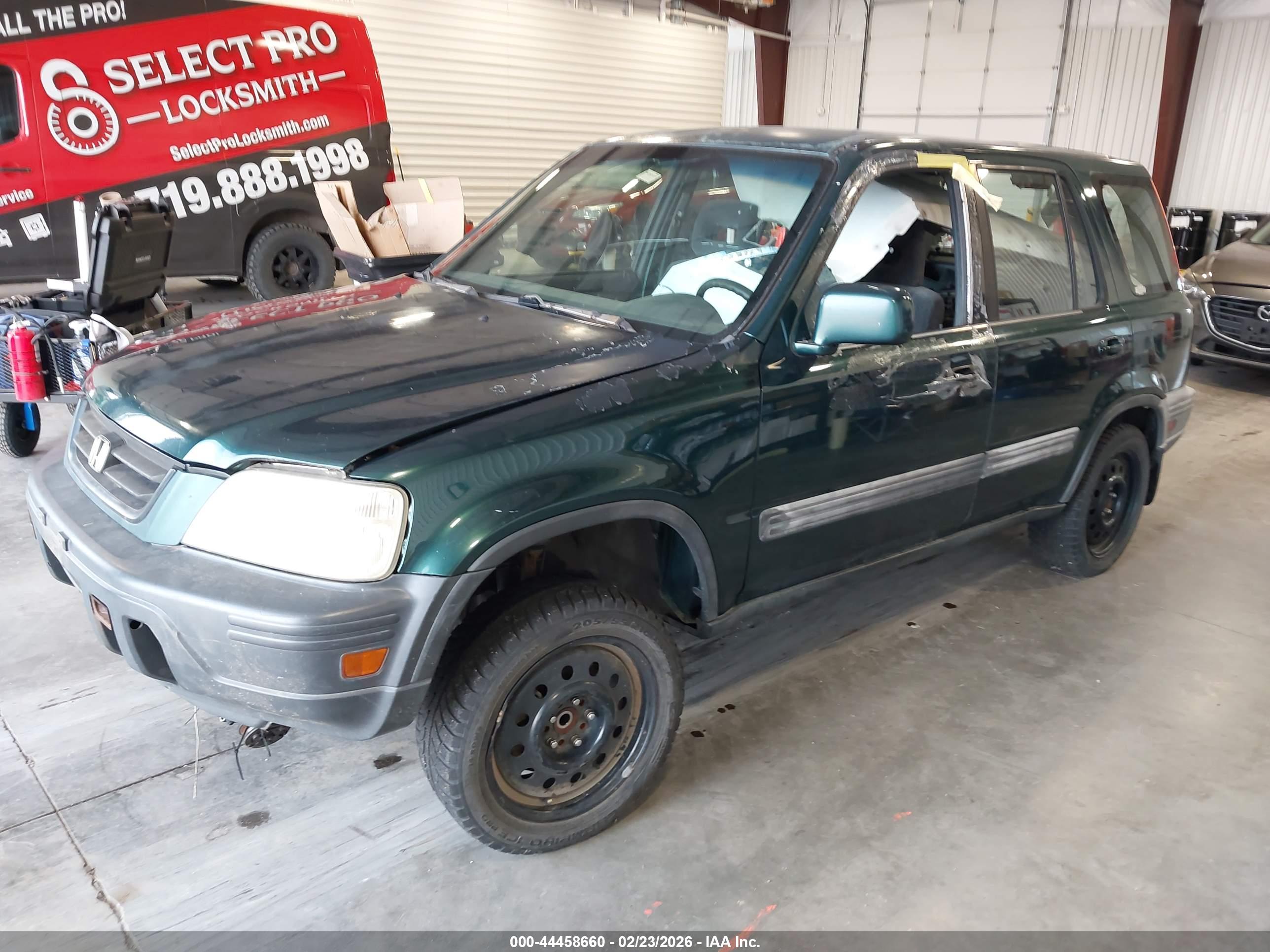 HONDA CR-V image 2