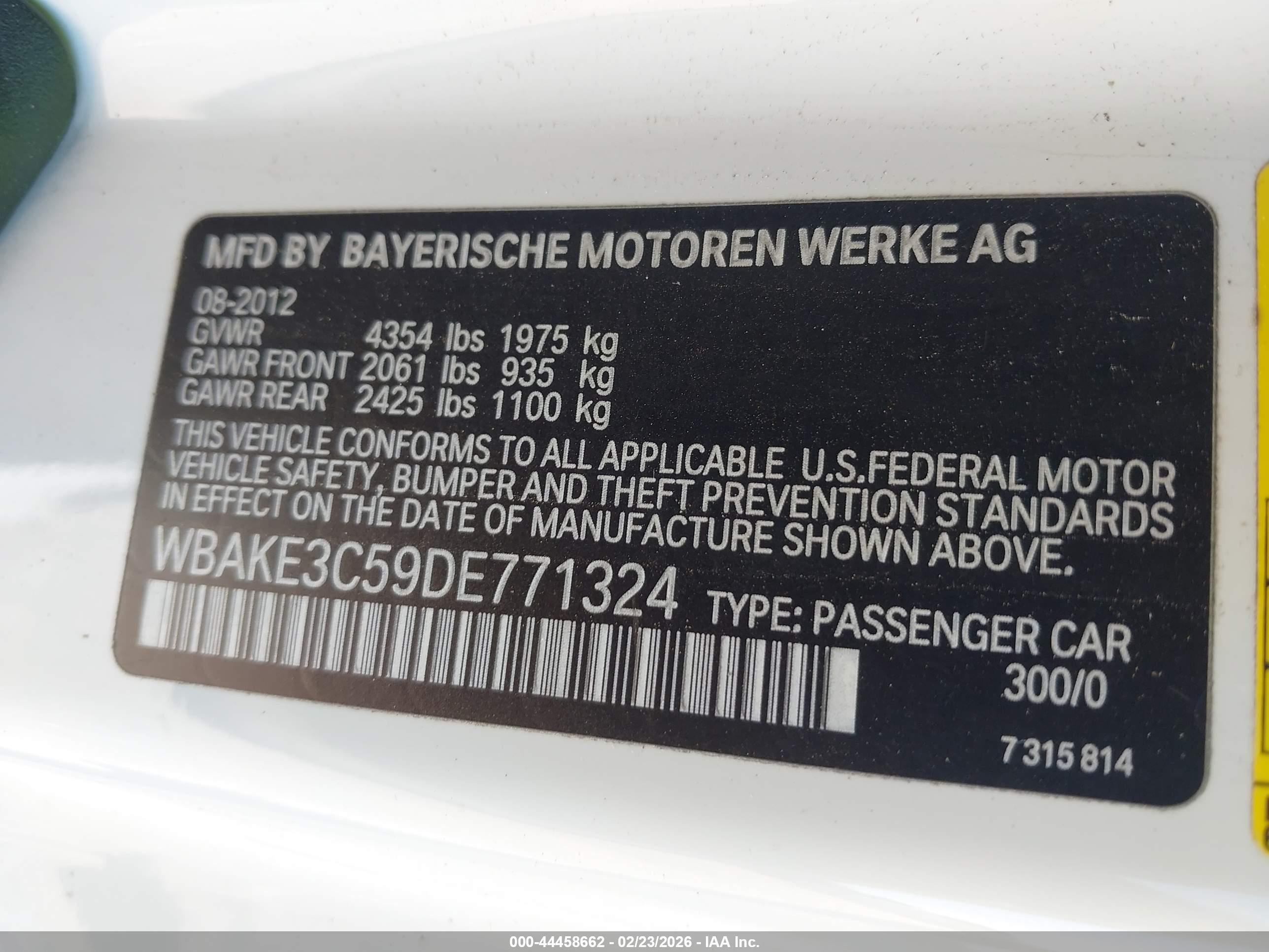 BMW 328I image 9