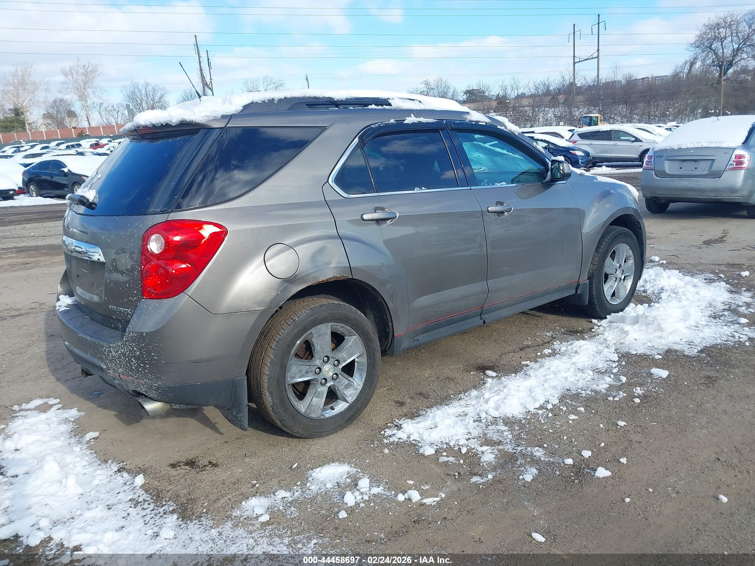 CHEVROLET EQUINOX image 4