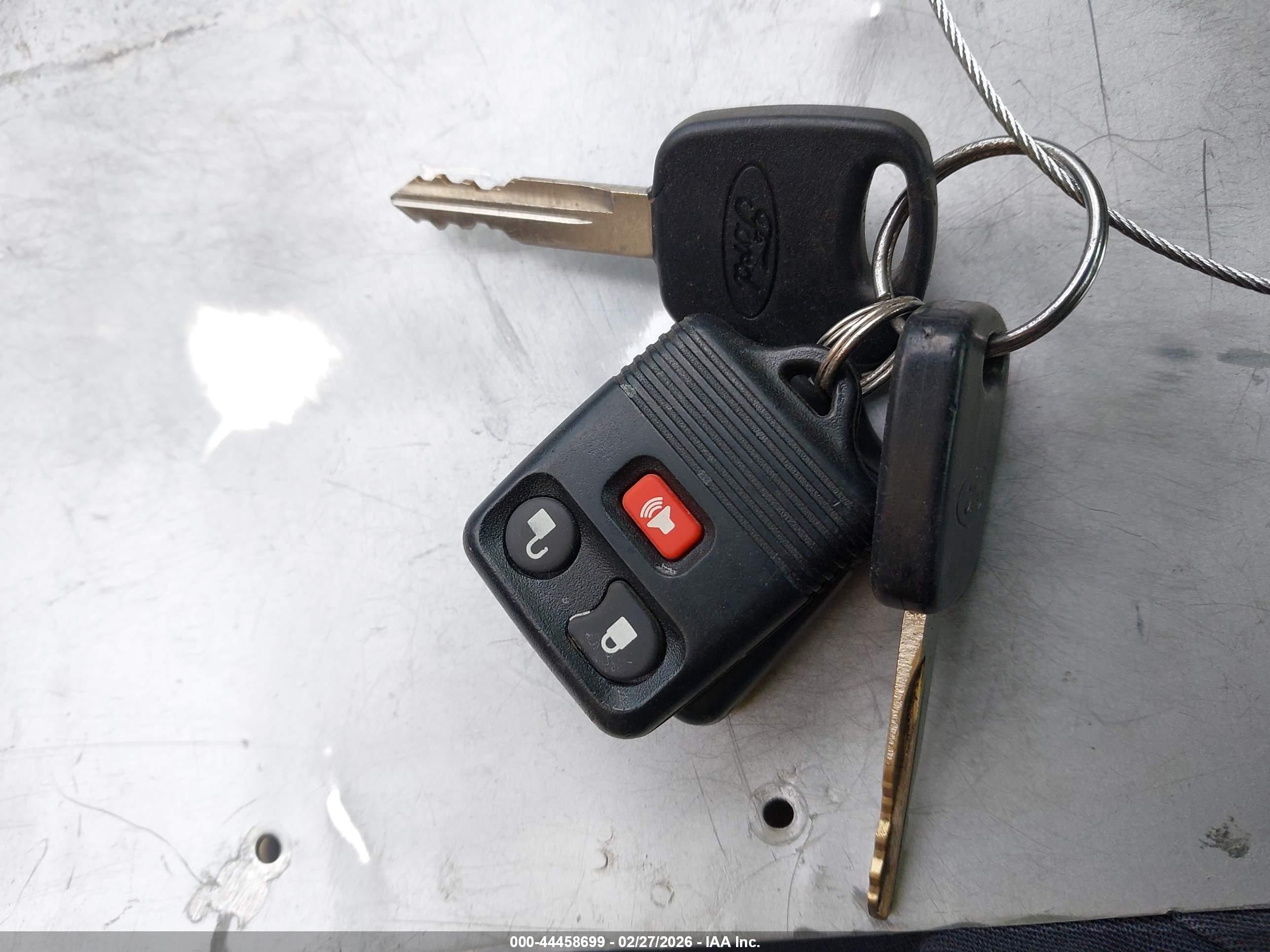 FORD EXCURSION image 11