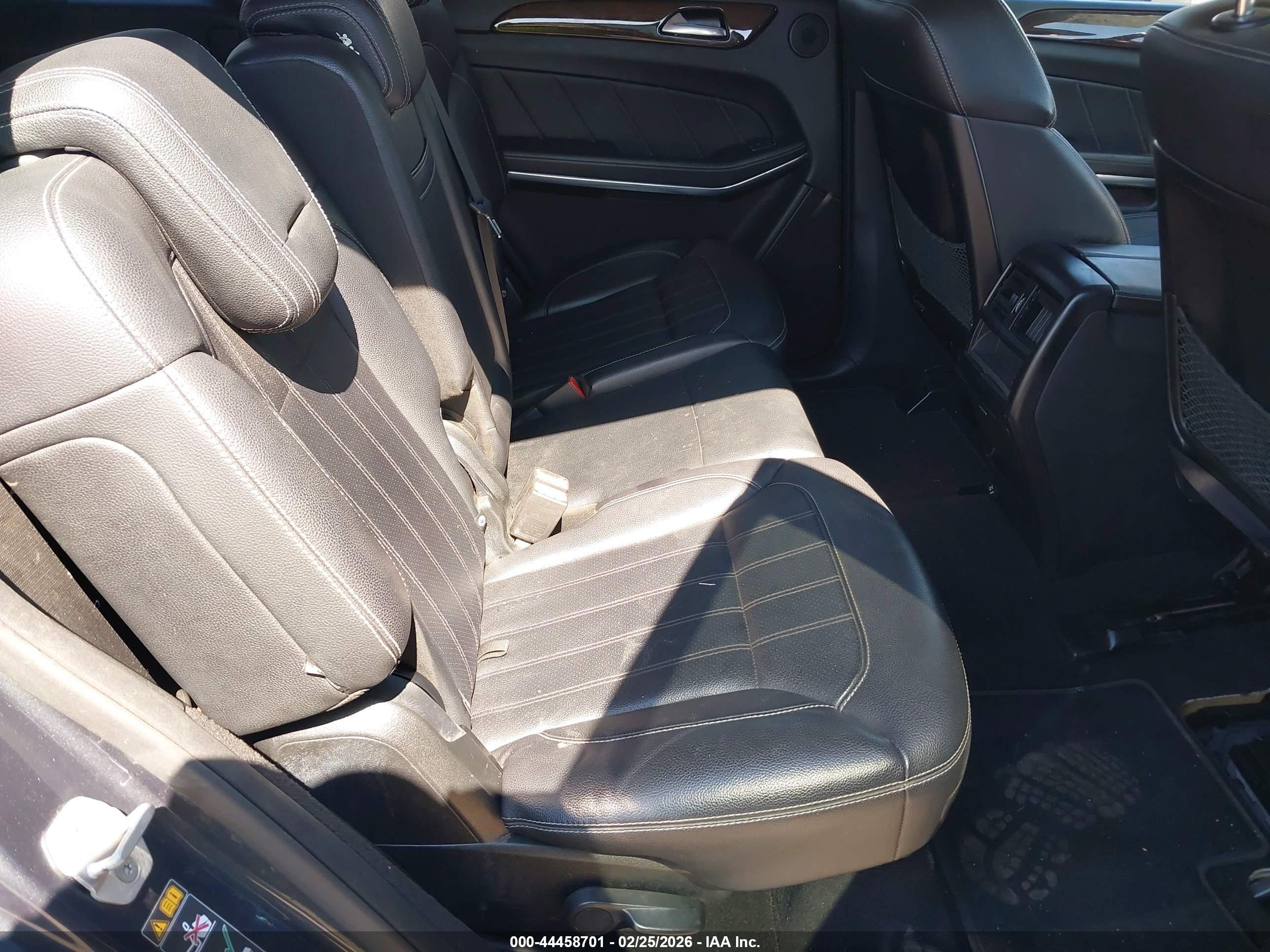 MERCEDES-BENZ GL image 8