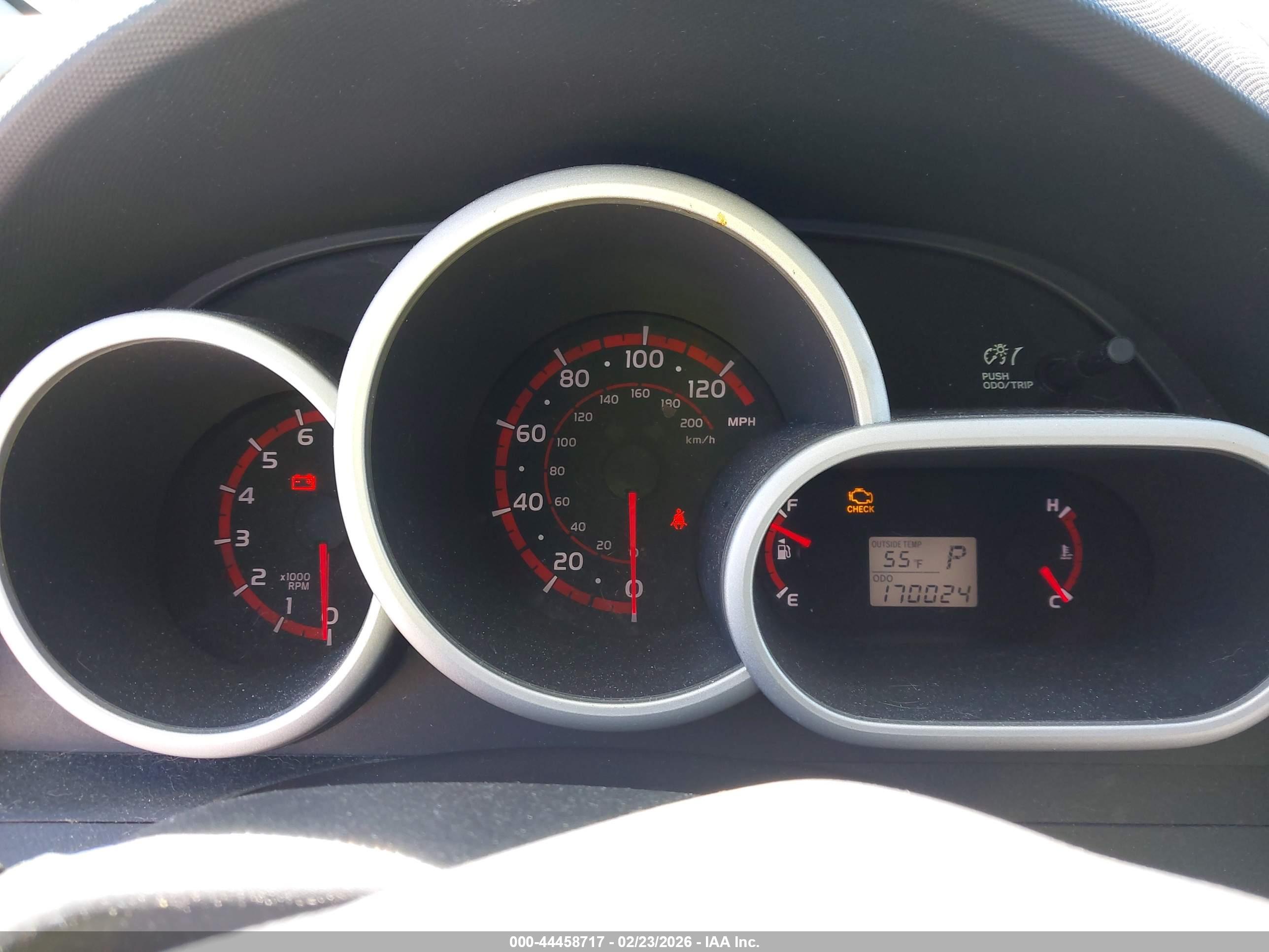 TOYOTA MATRIX image 7